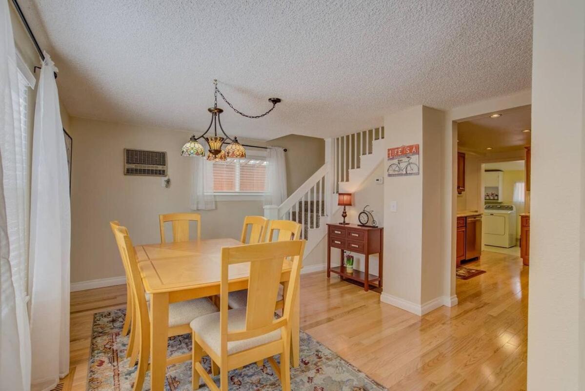 Holiday home 3br Downtown - New Hot Tub - Olympic Training Center