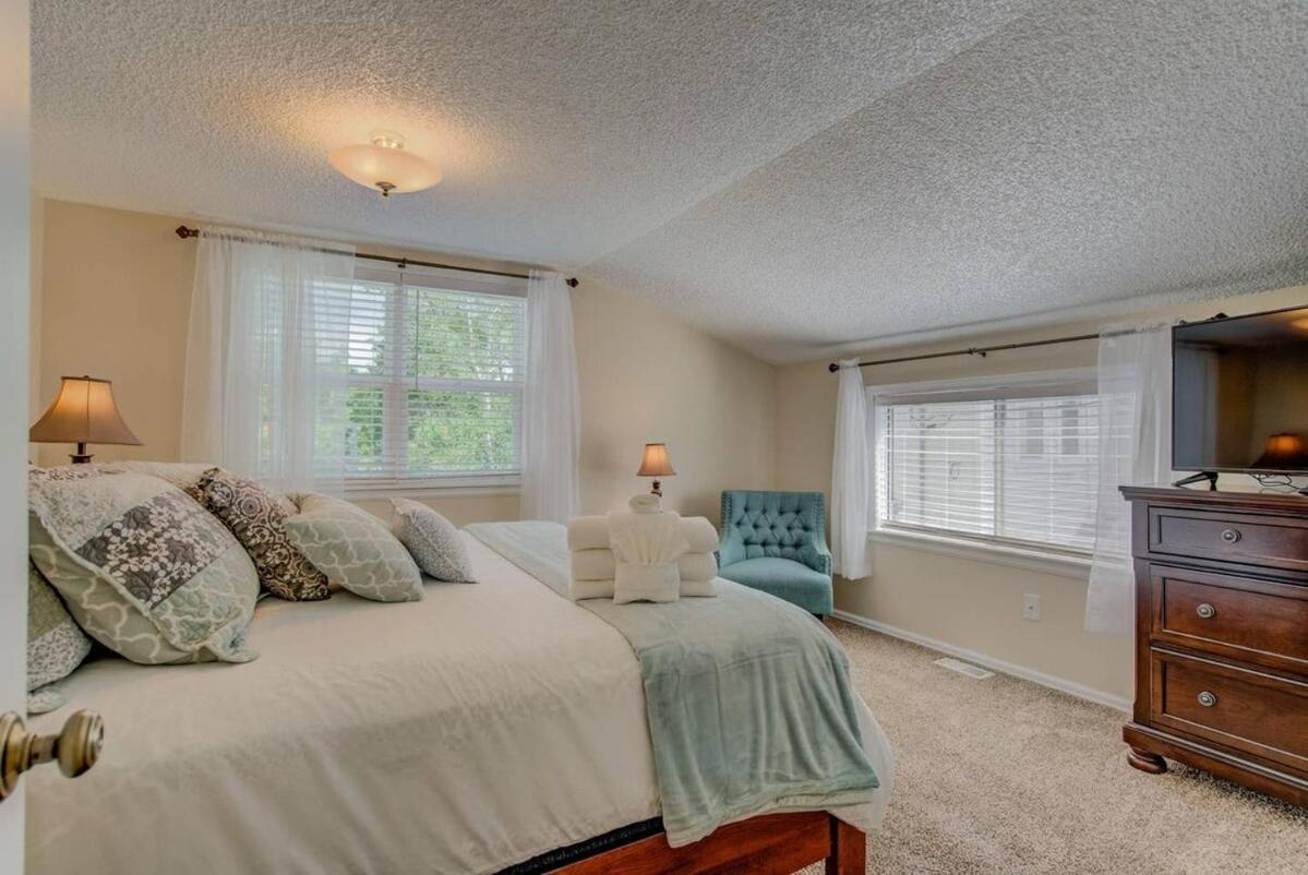 3br Downtown - New Hot Tub - Olympic Training Center Colorado Springs