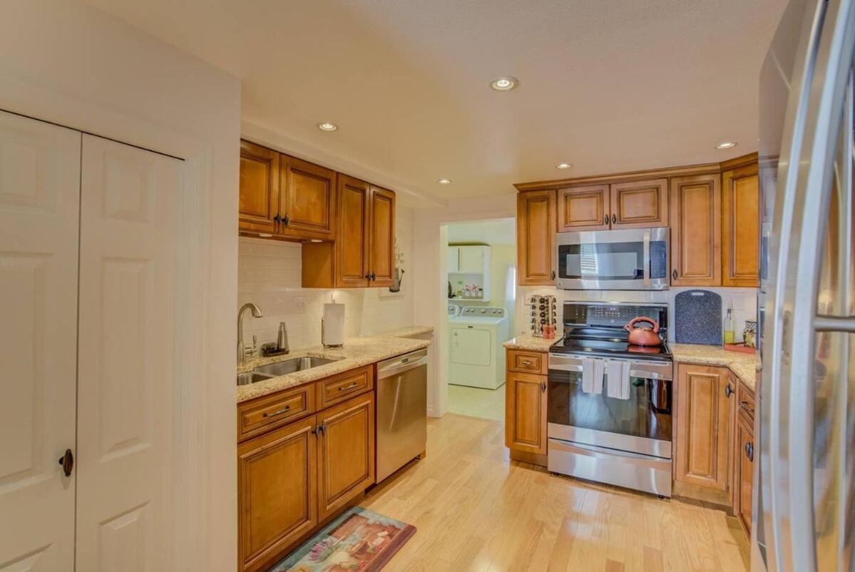 Holiday home 3br Downtown - New Hot Tub - Olympic Training Center *