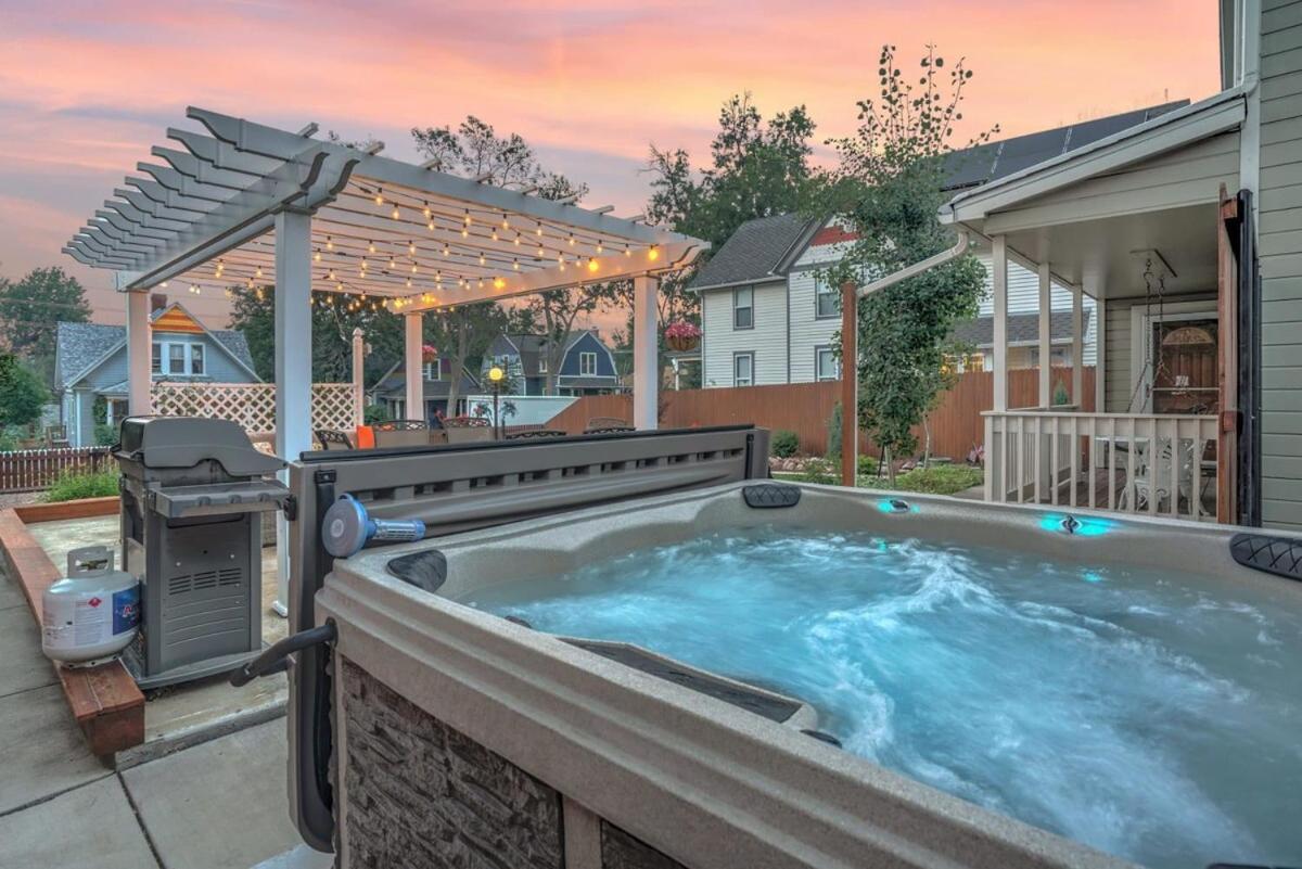 Holiday home 3br Downtown - New Hot Tub - Olympic Training Center Colorado Springs