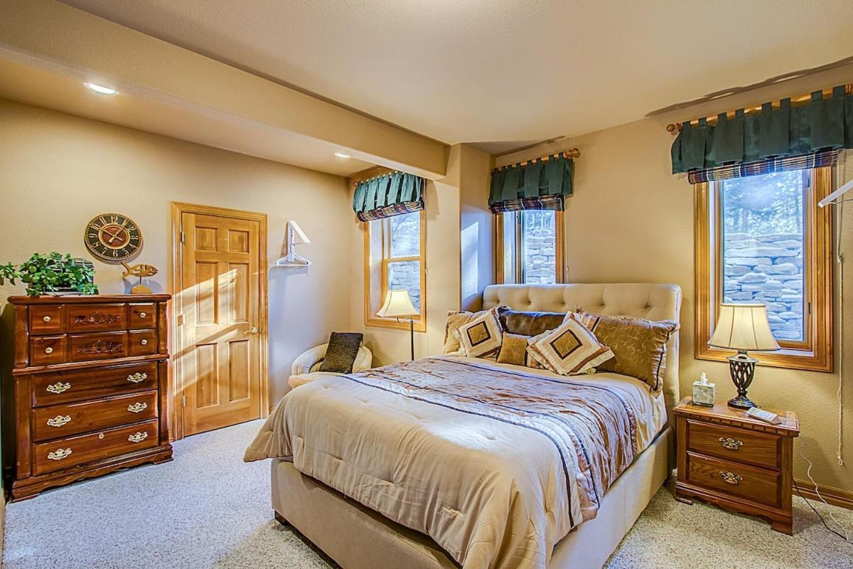 Fox Run Lux Private Nature Views Aplus Spot
