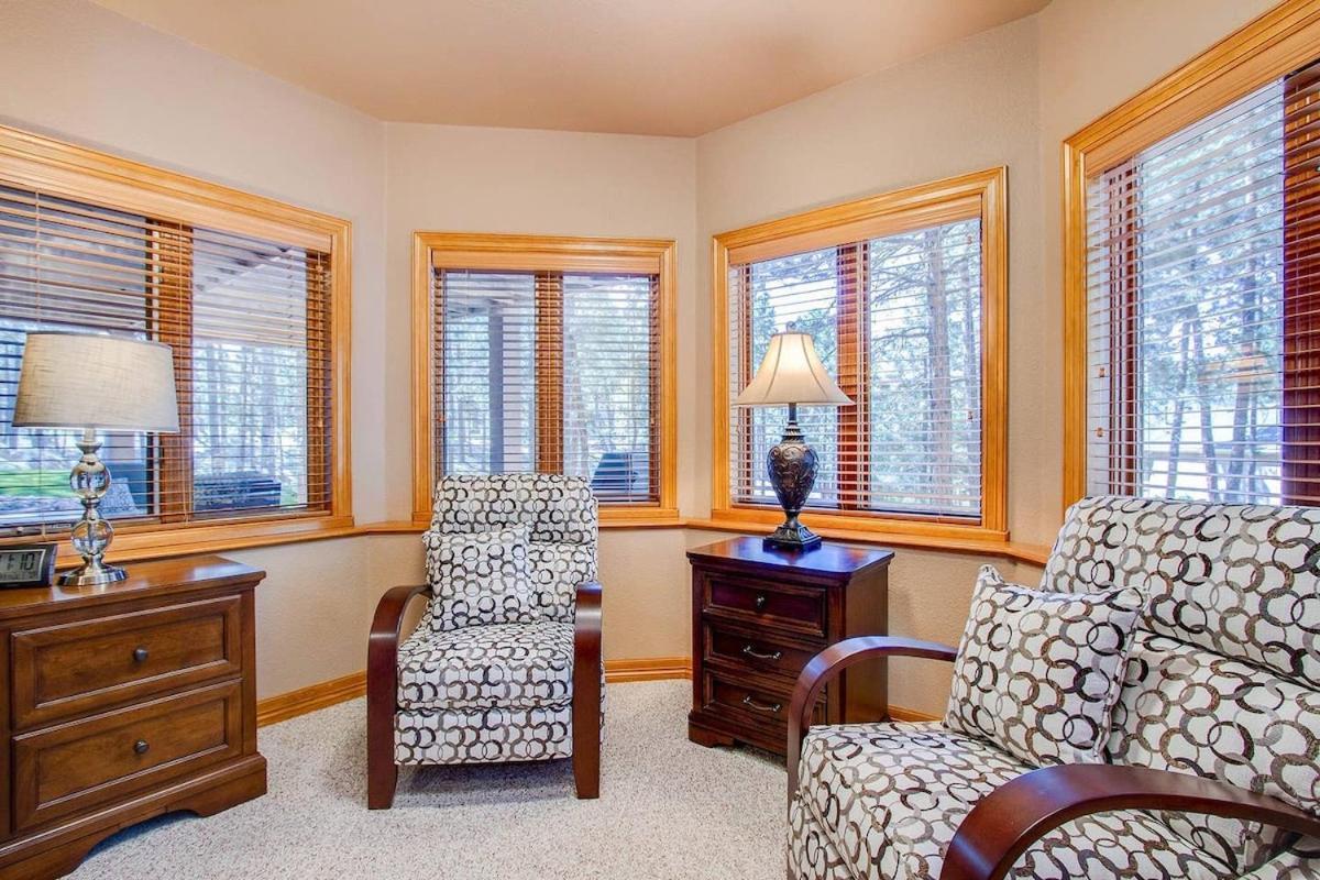 Fox Run Lux Private Nature Views Aplus Spot