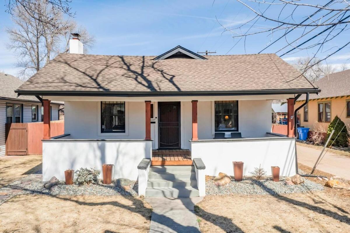 Holiday home 3bd Downtown Family Escape Grill Fire Pit *