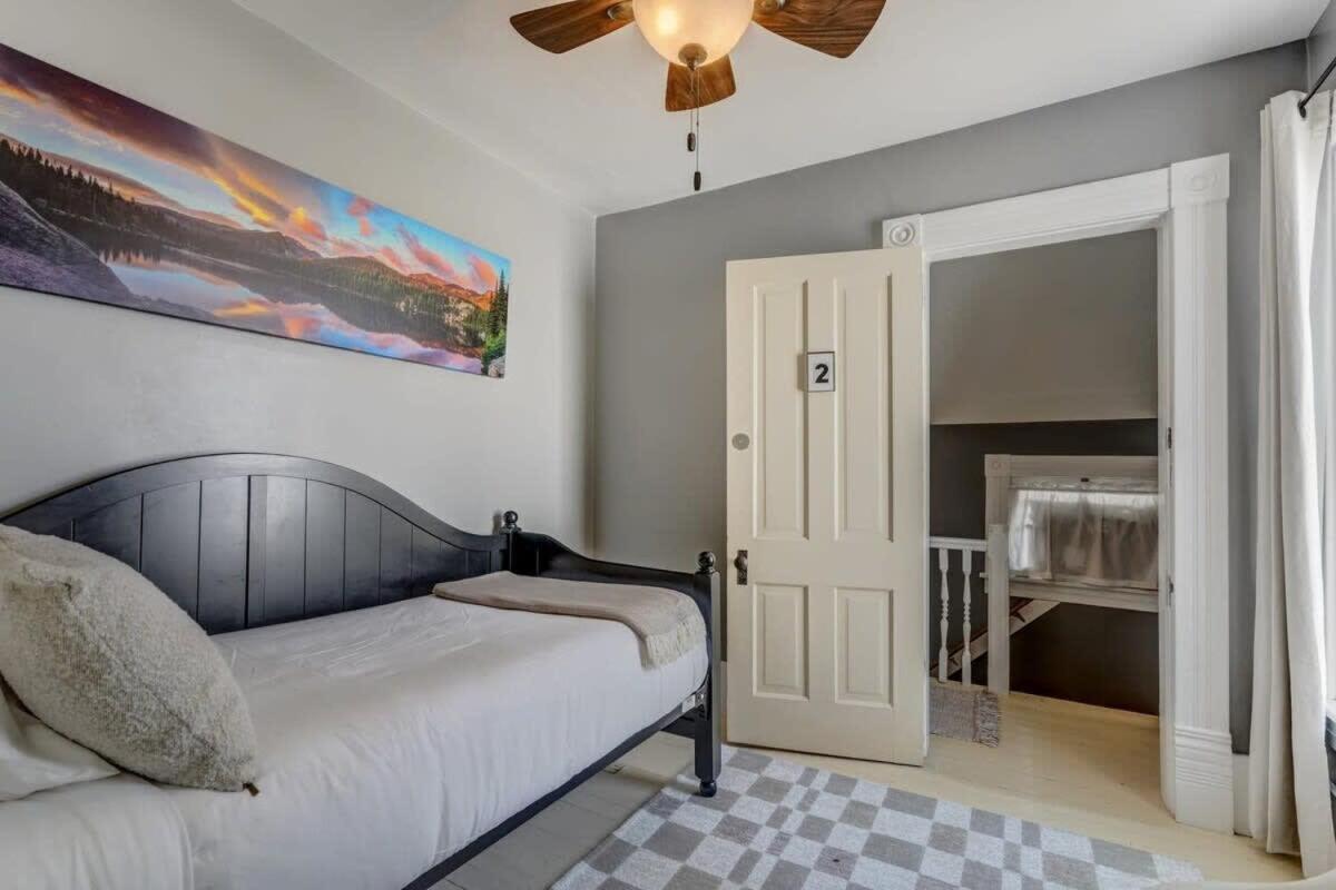 Elite Quarters Prime Location Downtown Hot Tub Bbq