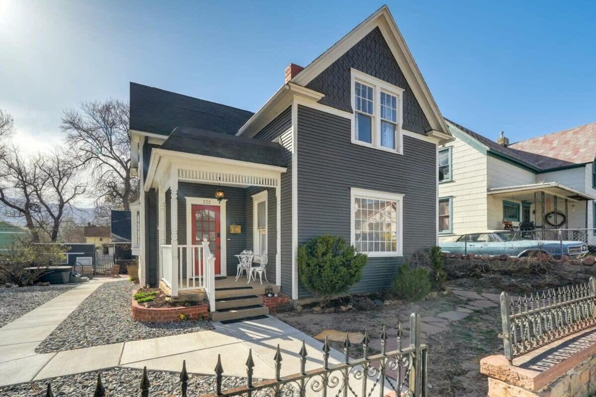 Elite Quarters Prime Location Downtown Hot Tub Bbq Colorado Springs