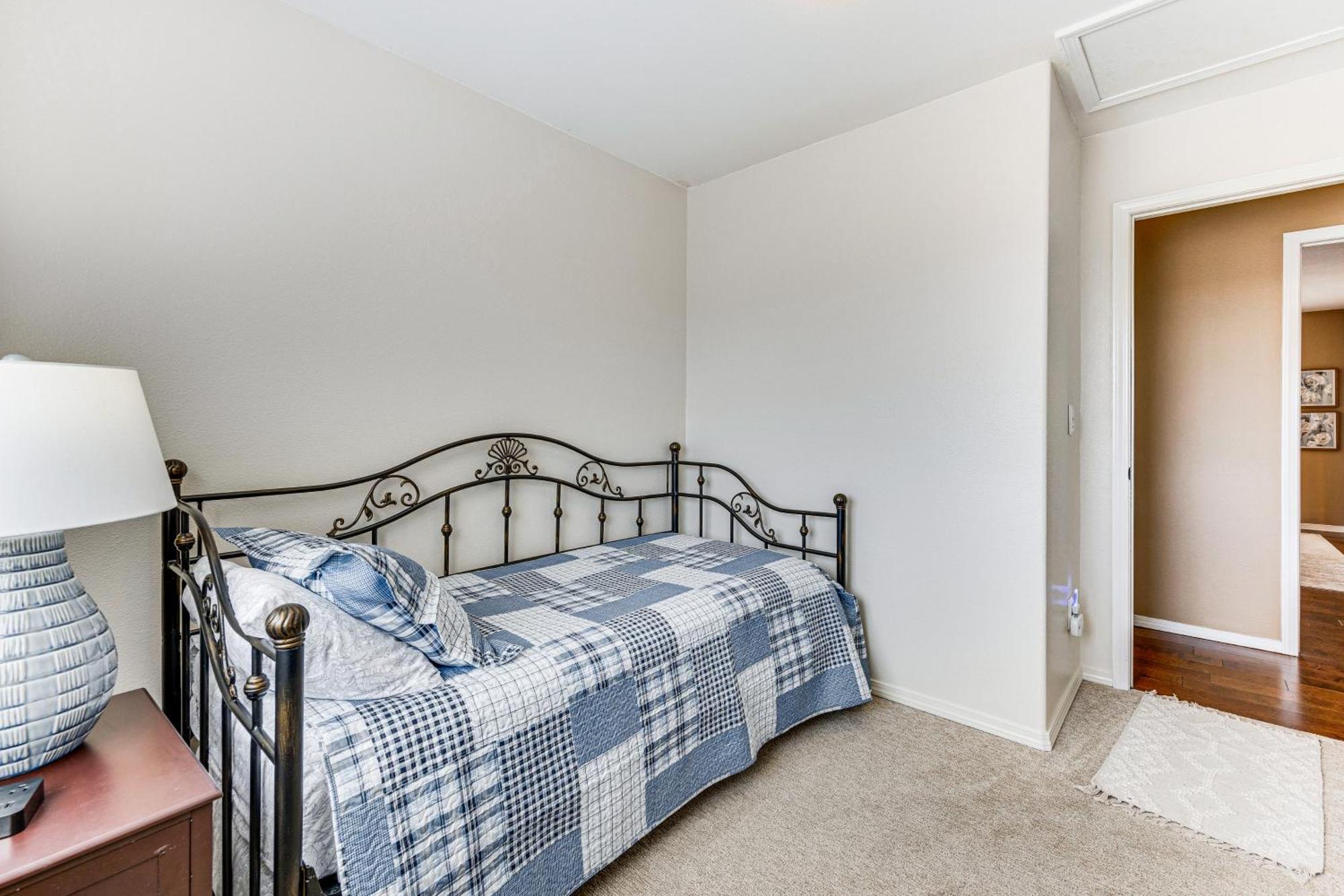 Modern House Location! Colorado Springs