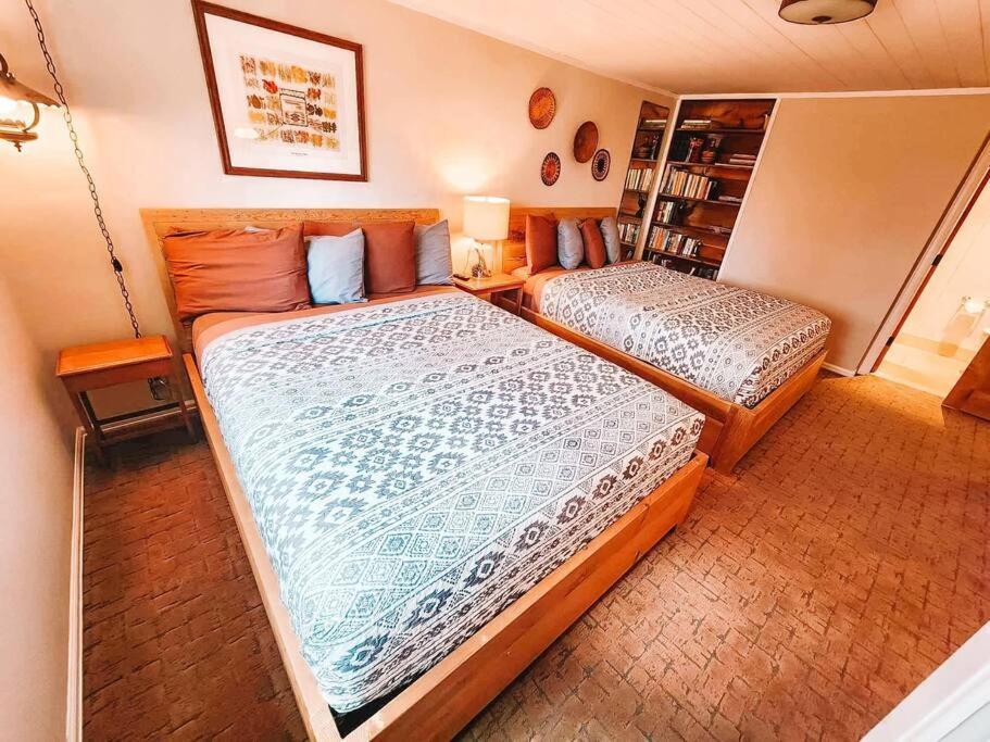 Gorgeous By Broadmoor Cheyenne Mtn Zoo Villa Colorado Springs