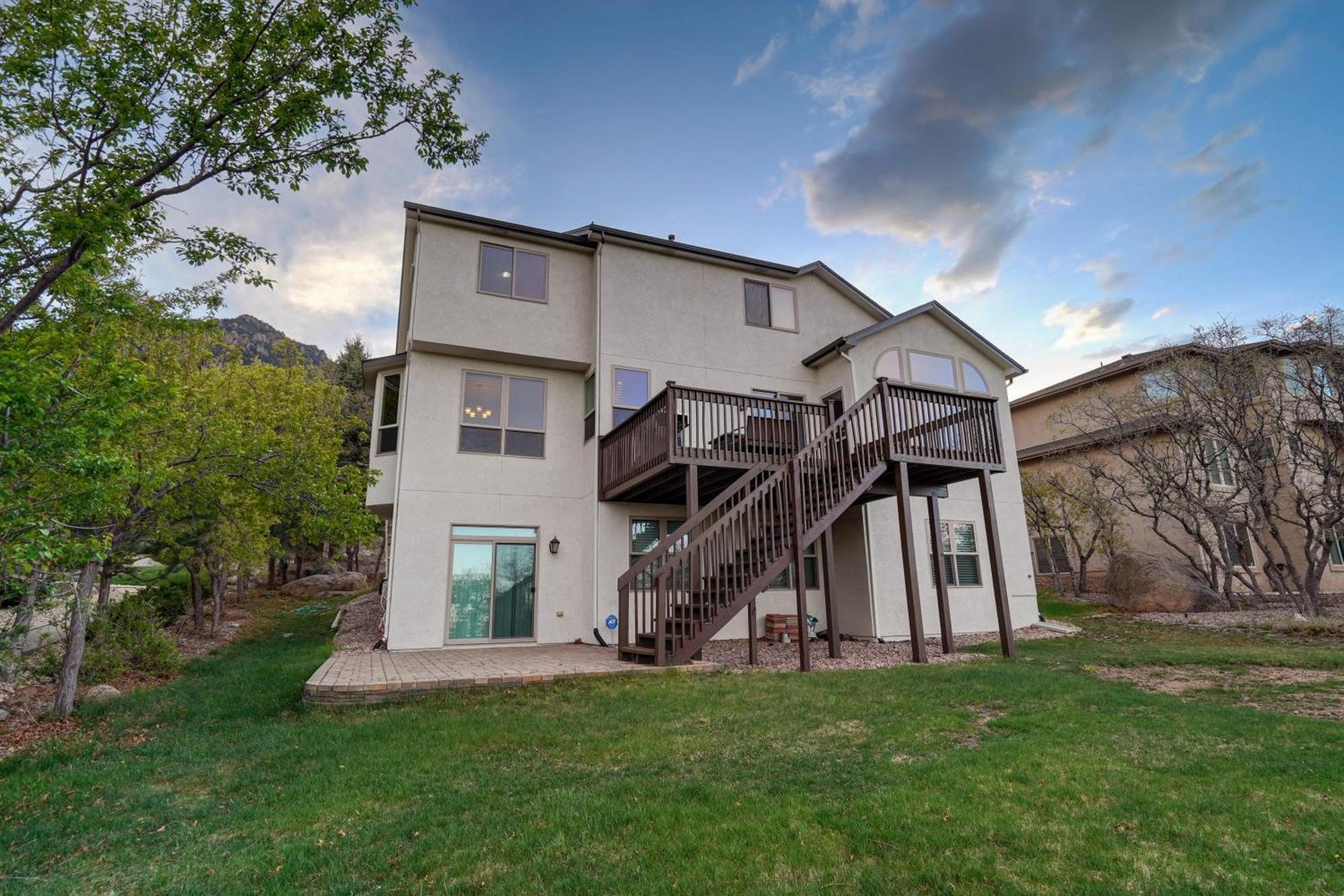 Space Command A Views Bbq Games Prime Location Holiday home Colorado Springs