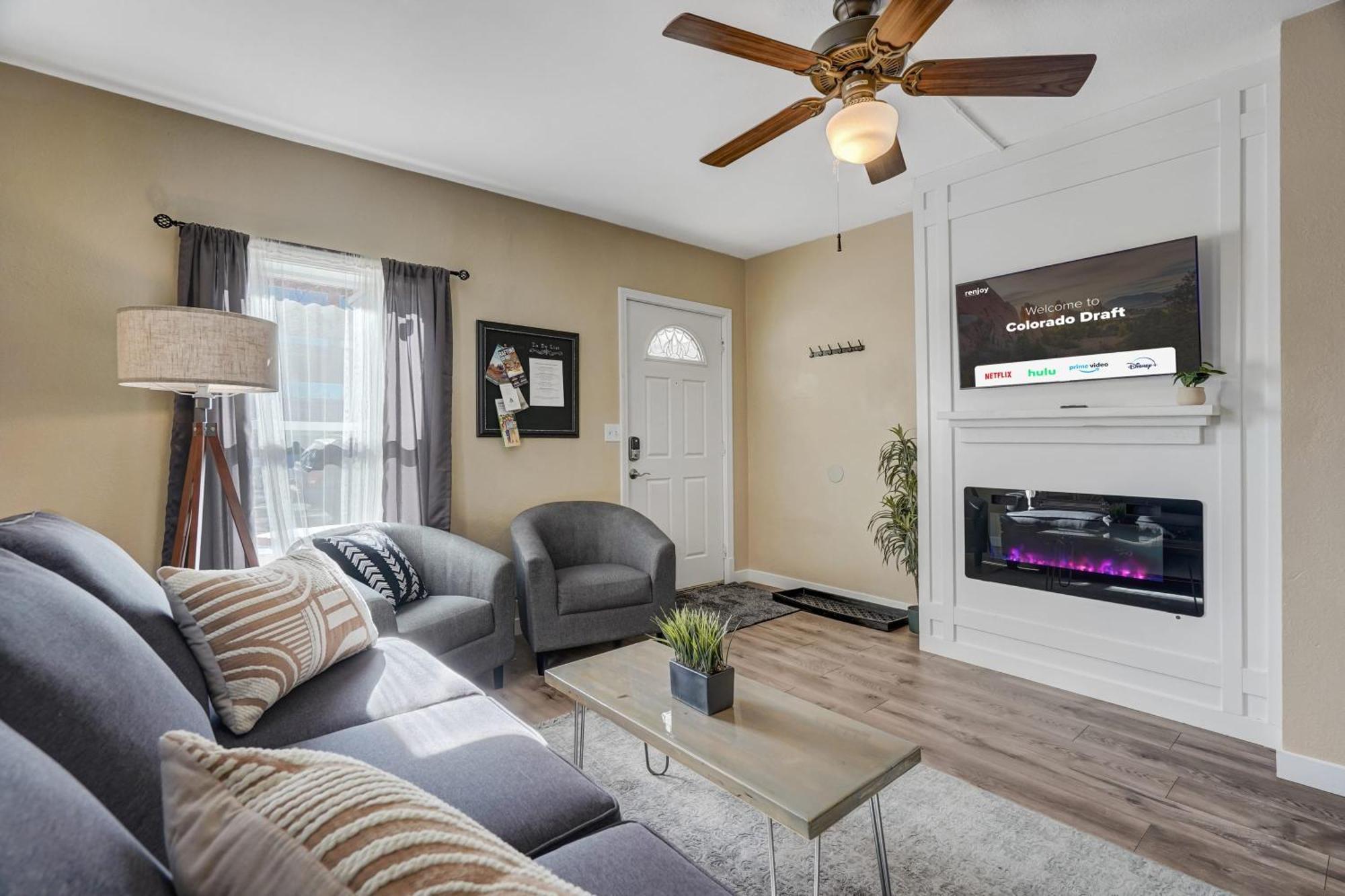 * Colorado Draft House * Smart Tvs * Self Entry * *