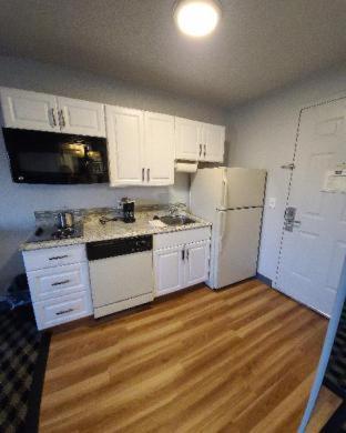 Mcm Elegante (adults Only) 3* Colorado Springs