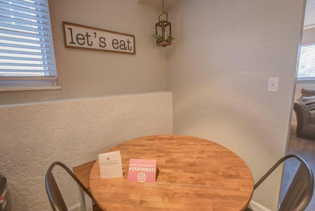 Romantic Getaway Base Of Mountains Parks & Trails * Colorado Springs