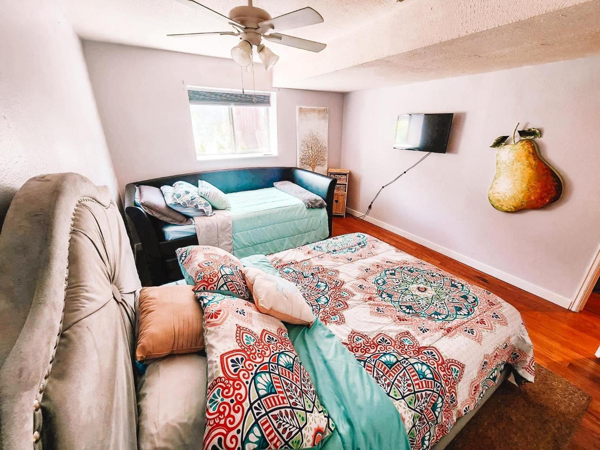 Theater Pet Friendly Near Af Academy Peaceful Villa Colorado Springs