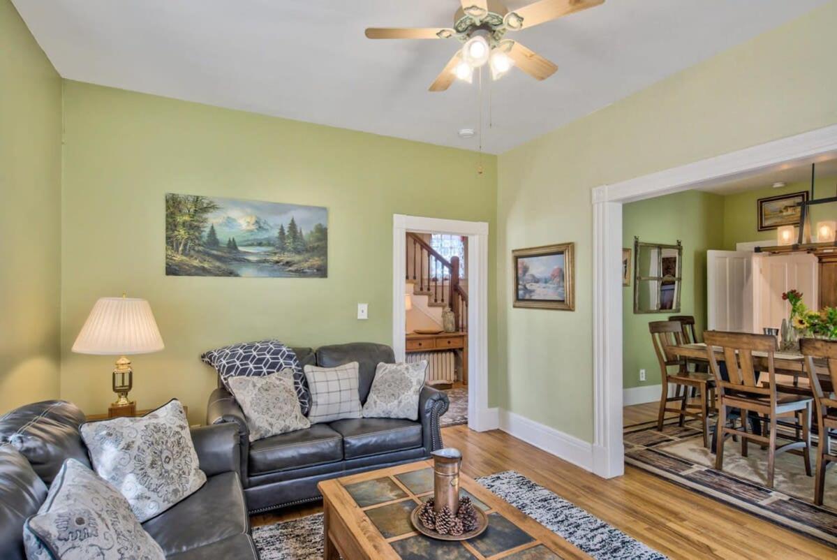 Victorian Charm With Hot Tub & Fire Pit Downtown Colorado Springs