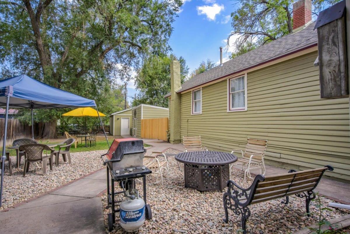 Holiday home Victorian Charm With Hot Tub & Fire Pit Downtown Colorado Springs