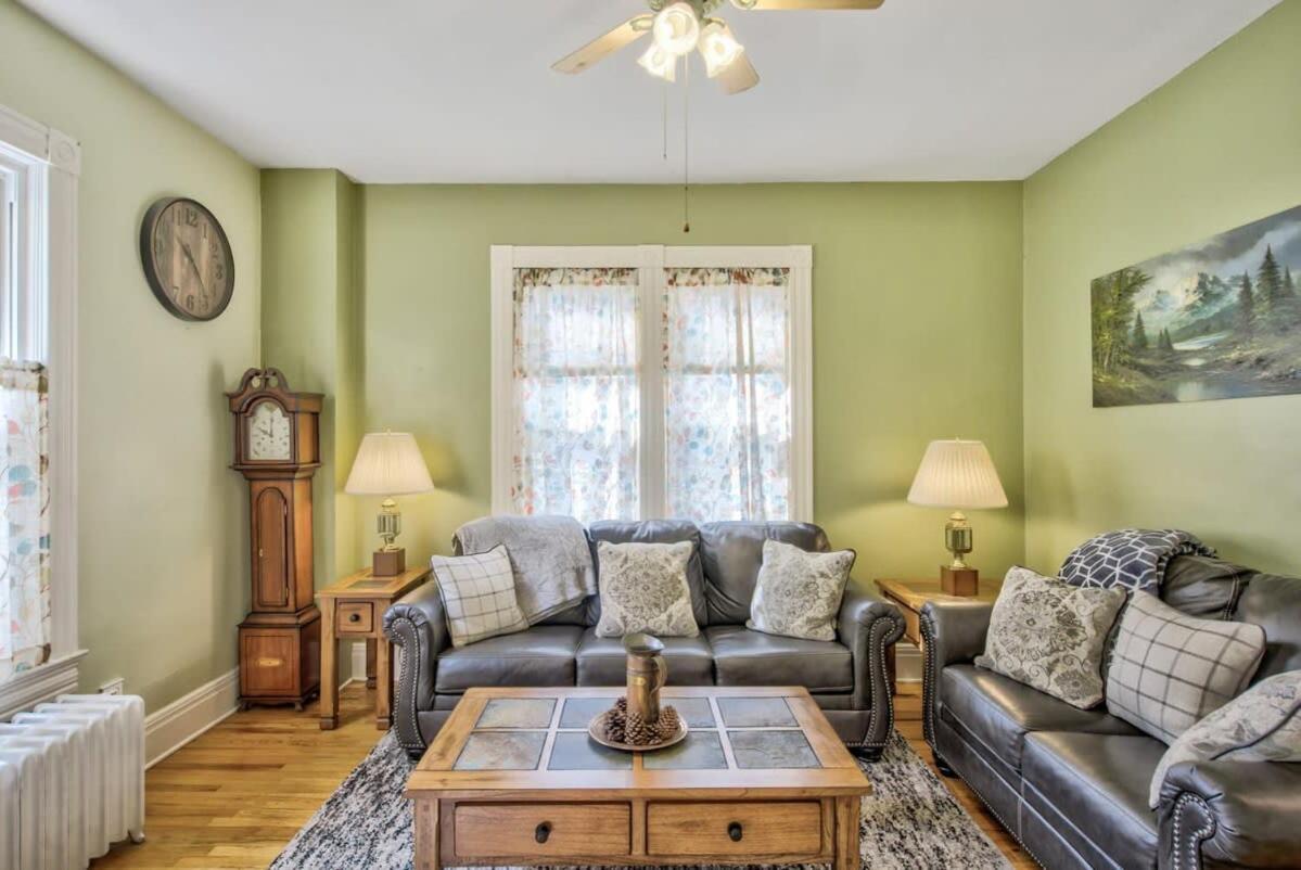 Victorian Charm With Hot Tub & Fire Pit Downtown Colorado Springs
