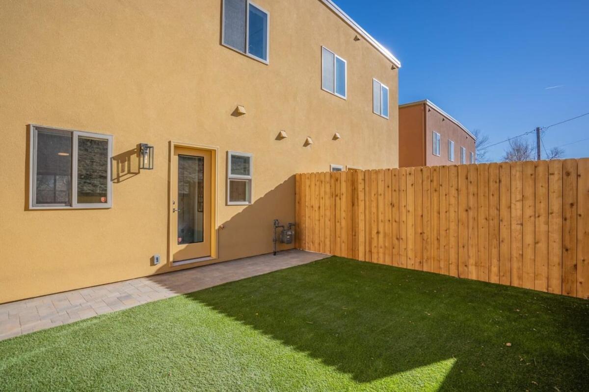 Huge Epic Views 2 Rooftop Lounges Prime Area Colorado Springs