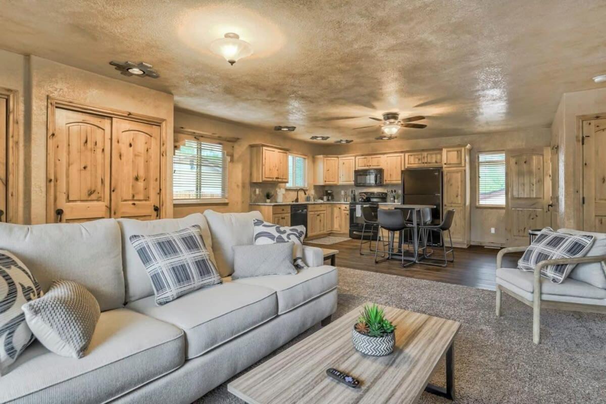 Holiday home 5bd Two Homes Firepit Great Family Vacation Area *