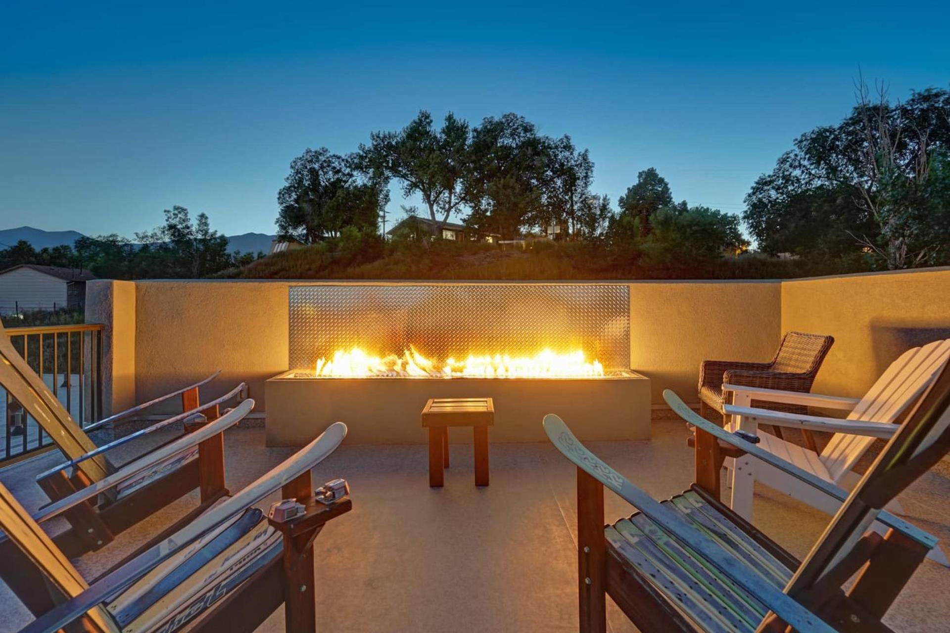 Holiday home Huge Epic Views 2 Rooftop Lounges Prime Area Colorado Springs