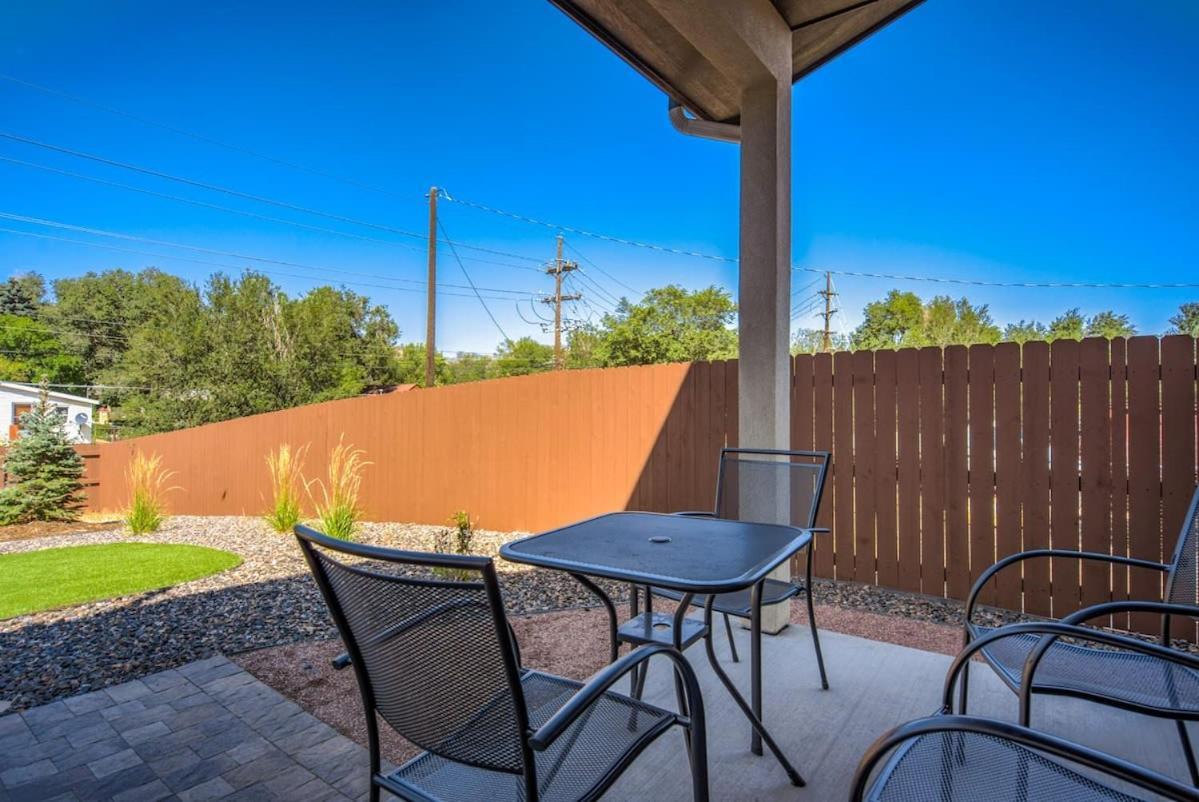 8bd Mnt Views Oasis Near Garden Of The Gods Ideal For Groups Colorado Springs