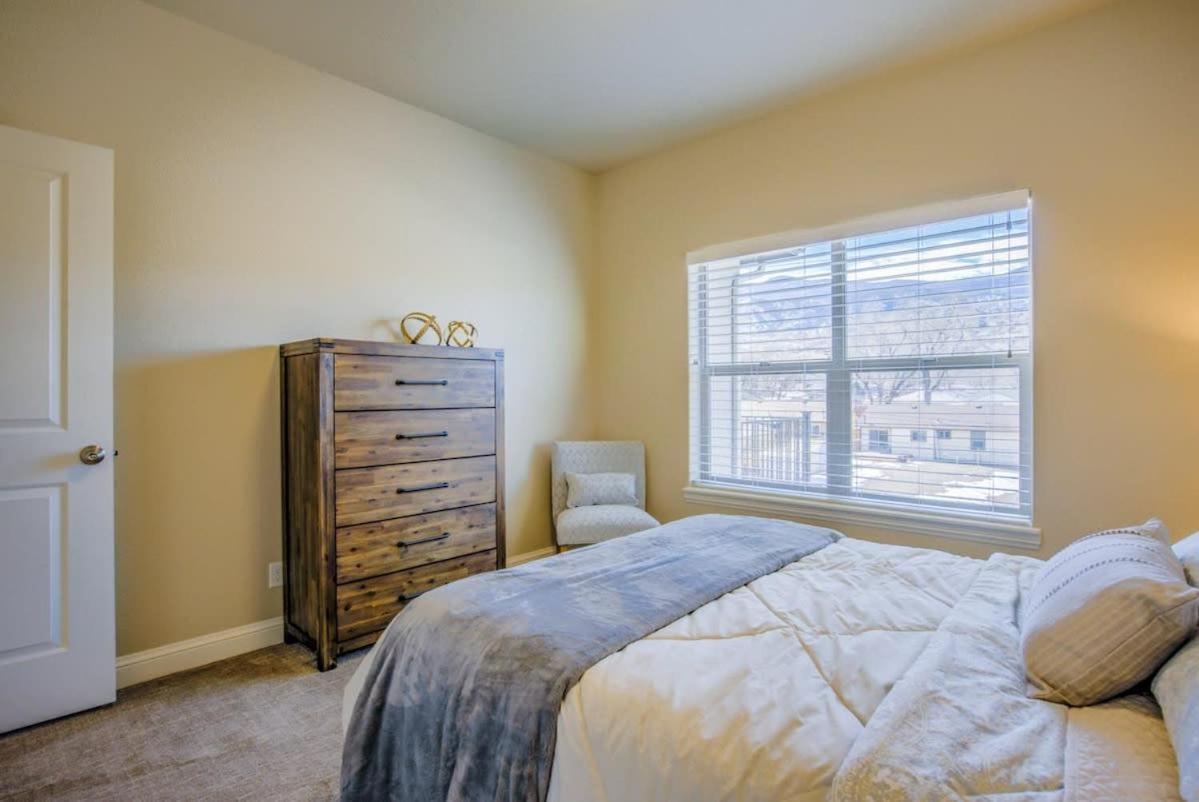 8bd Mnt Views Oasis Near Garden Of The Gods Ideal For Groups Colorado Springs