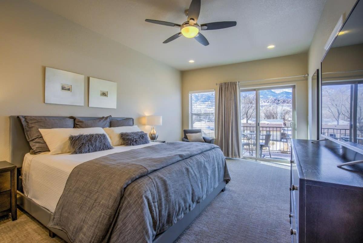 8bd Mnt Views Oasis Near Garden Of The Gods Ideal For Groups *
