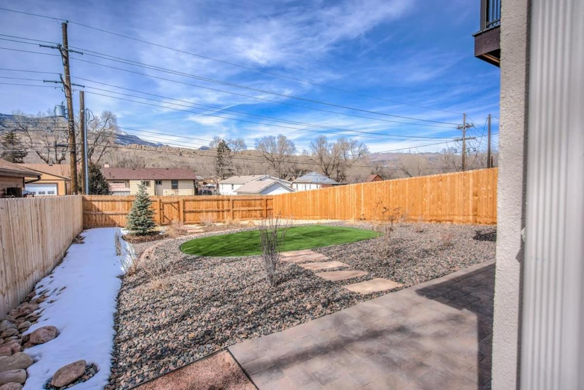 8bd Mnt Views Oasis Near Garden Of The Gods Ideal For Groups Holiday home