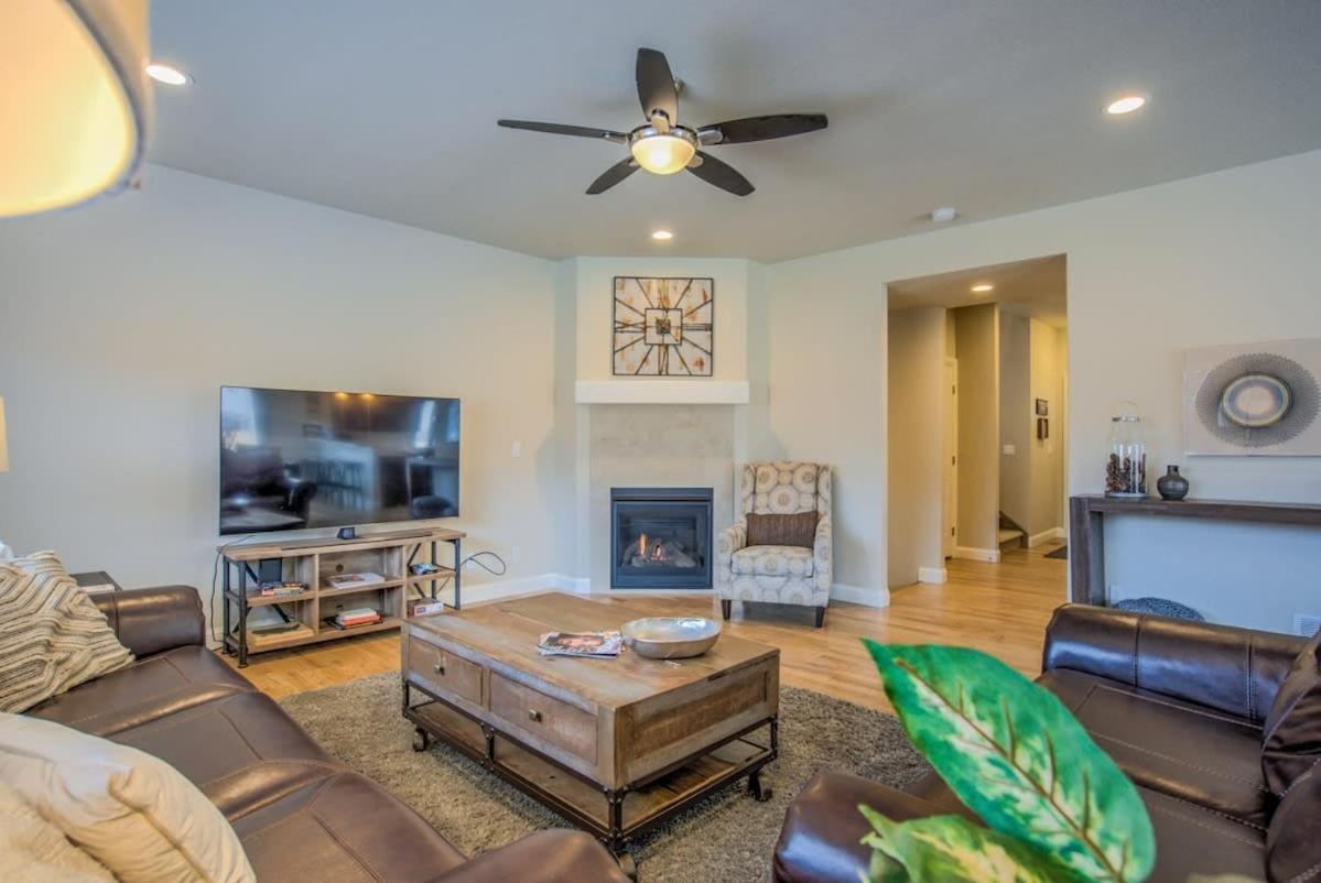 Holiday home 8bd Mnt Views Oasis Near Garden Of The Gods Ideal For Groups *