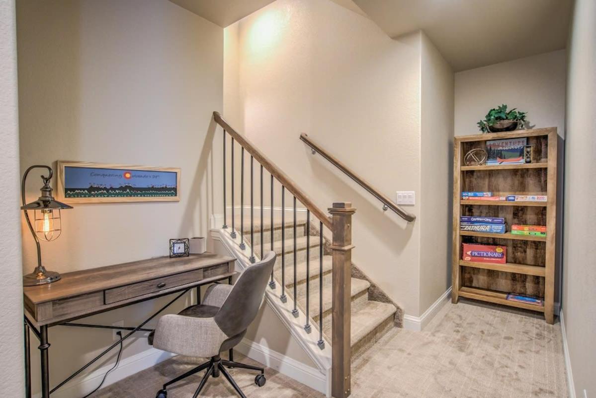 8bd Mnt Views Oasis Near Garden Of The Gods Ideal For Groups Colorado Springs