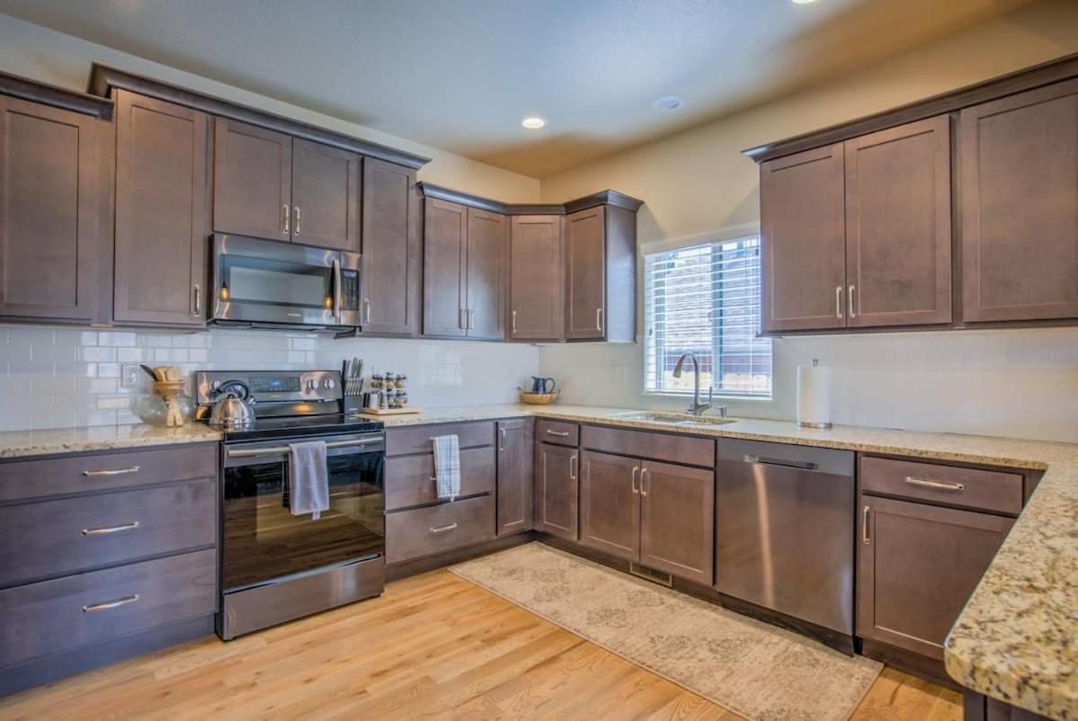 8bd Mnt Views Oasis Near Garden Of The Gods Ideal For Groups * Colorado Springs