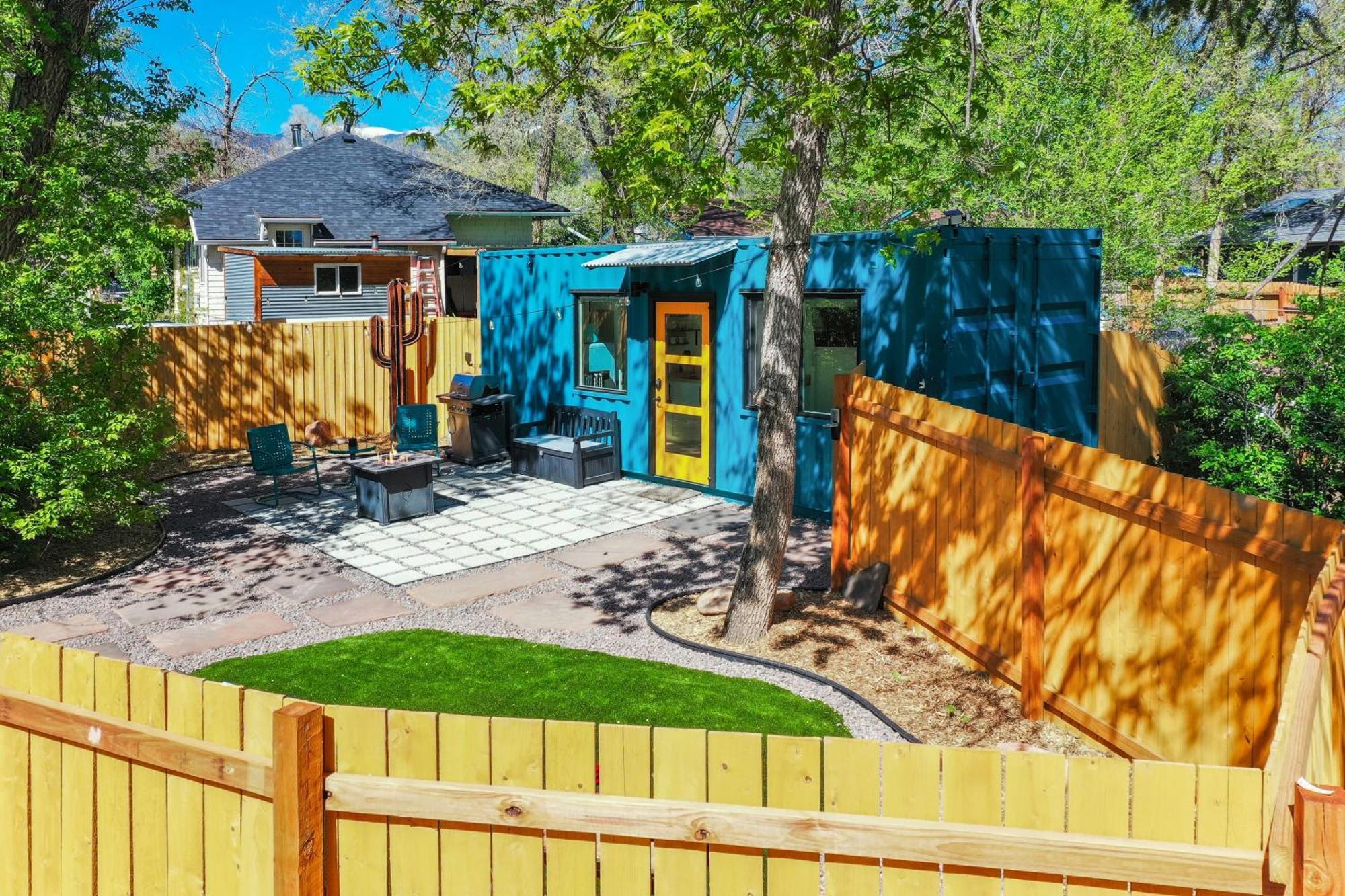 Cargo Casita Shipping Container Tiny Holiday home