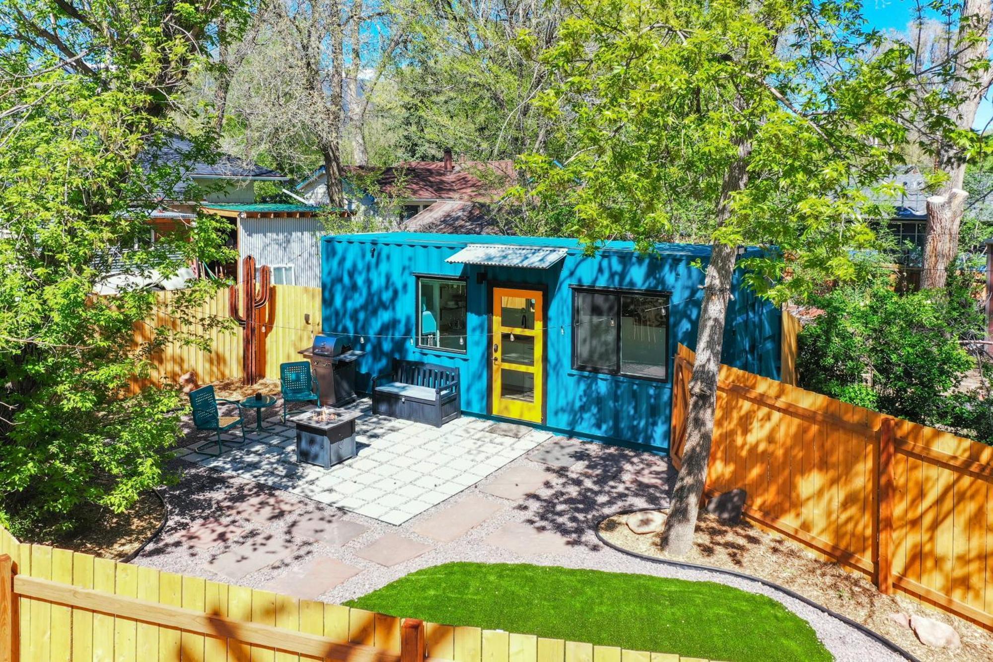 Holiday home Cargo Casita Shipping Container Tiny Colorado Springs