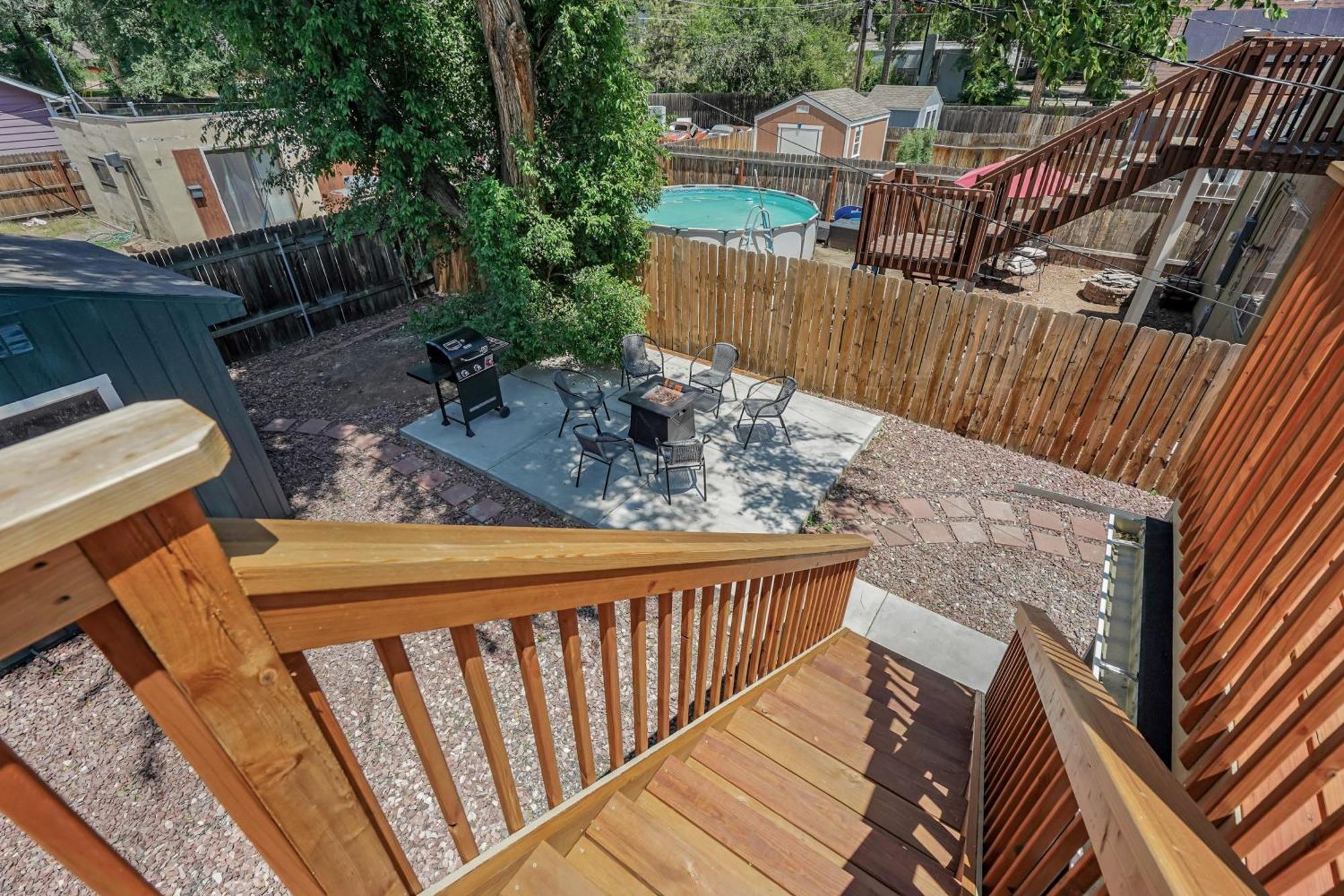 Neighborly Heights - Downtown King Bbq Fire Pit