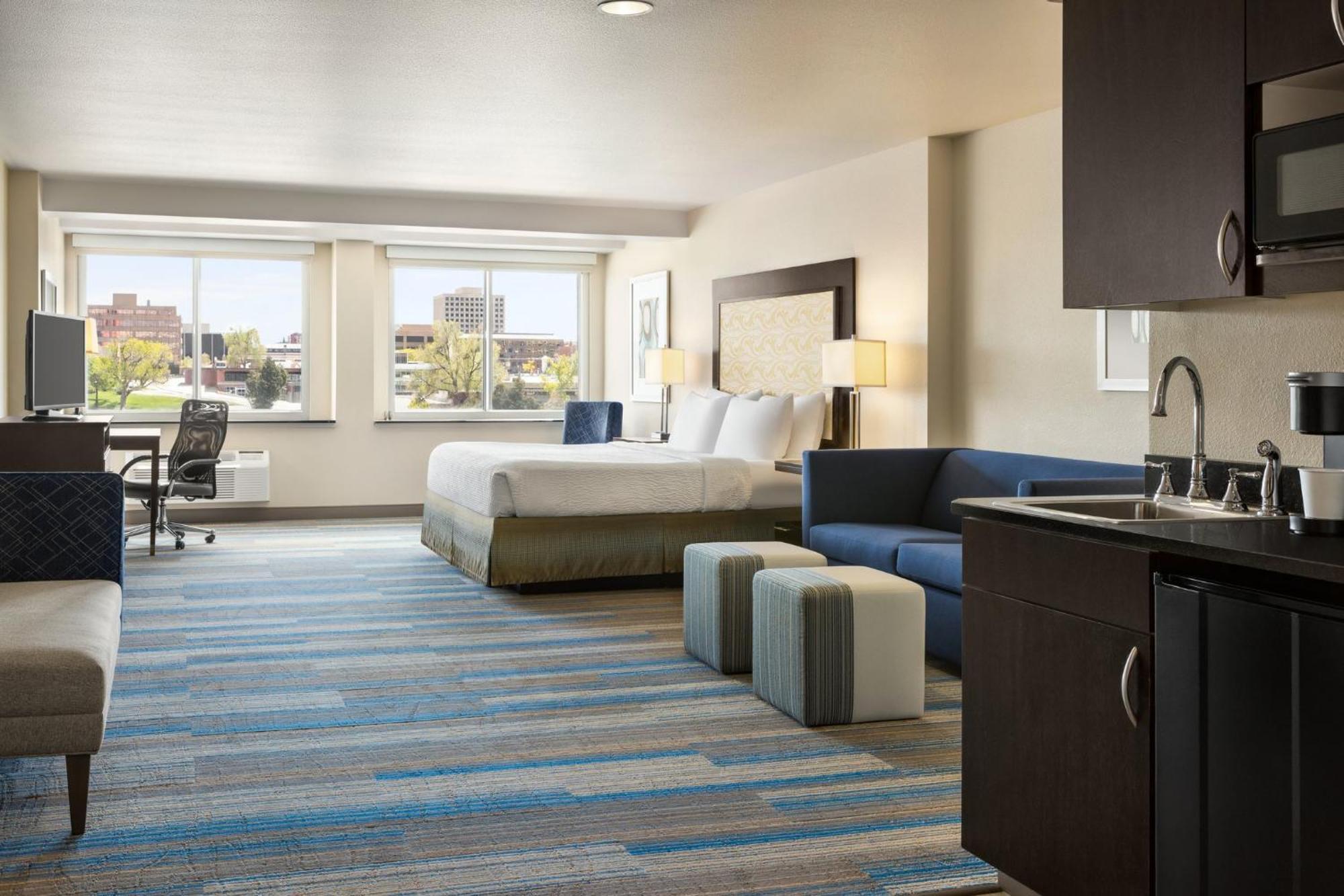 Hotel Express & By Ihg Colorado Springs