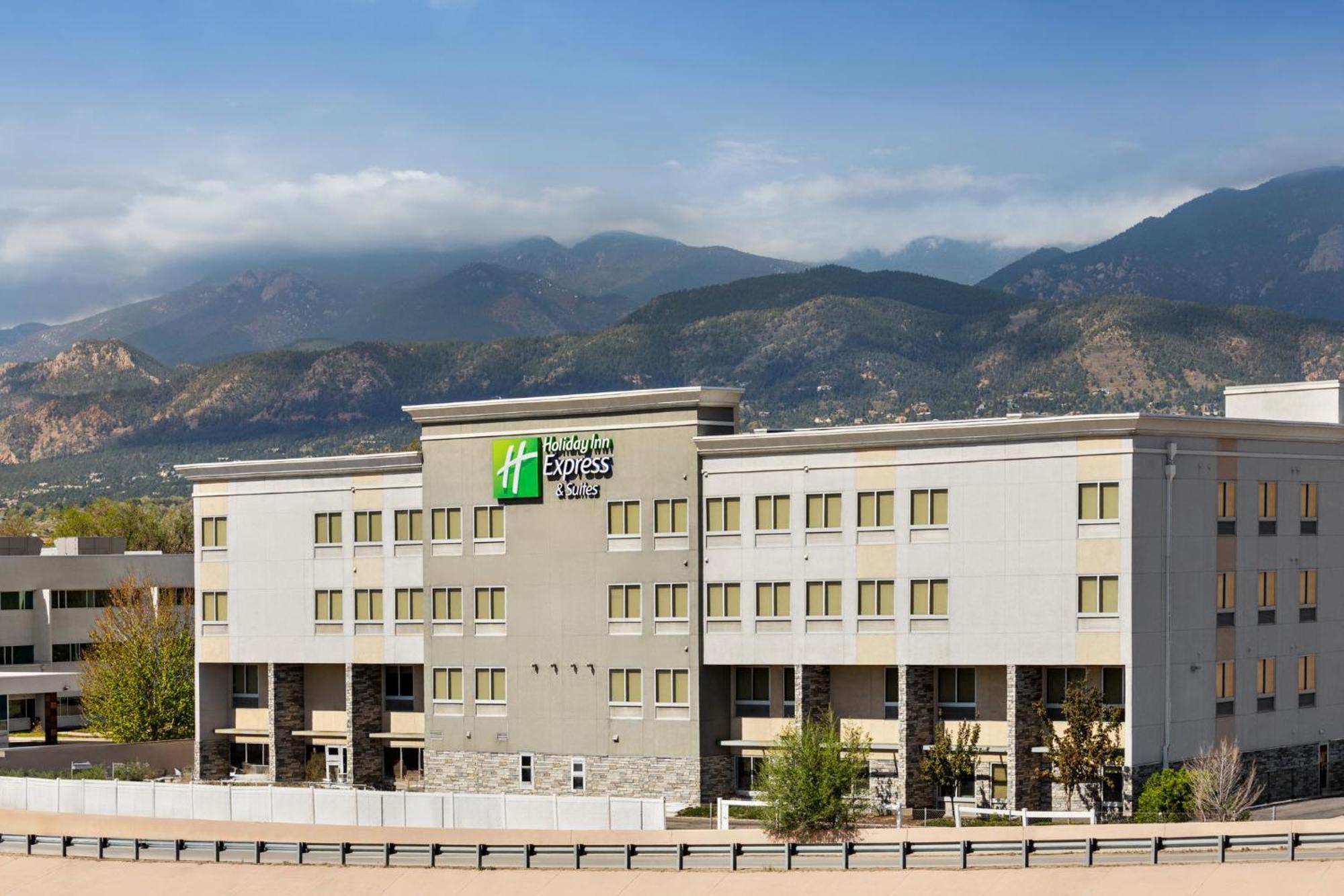 Express & By Ihg 2* Colorado Springs