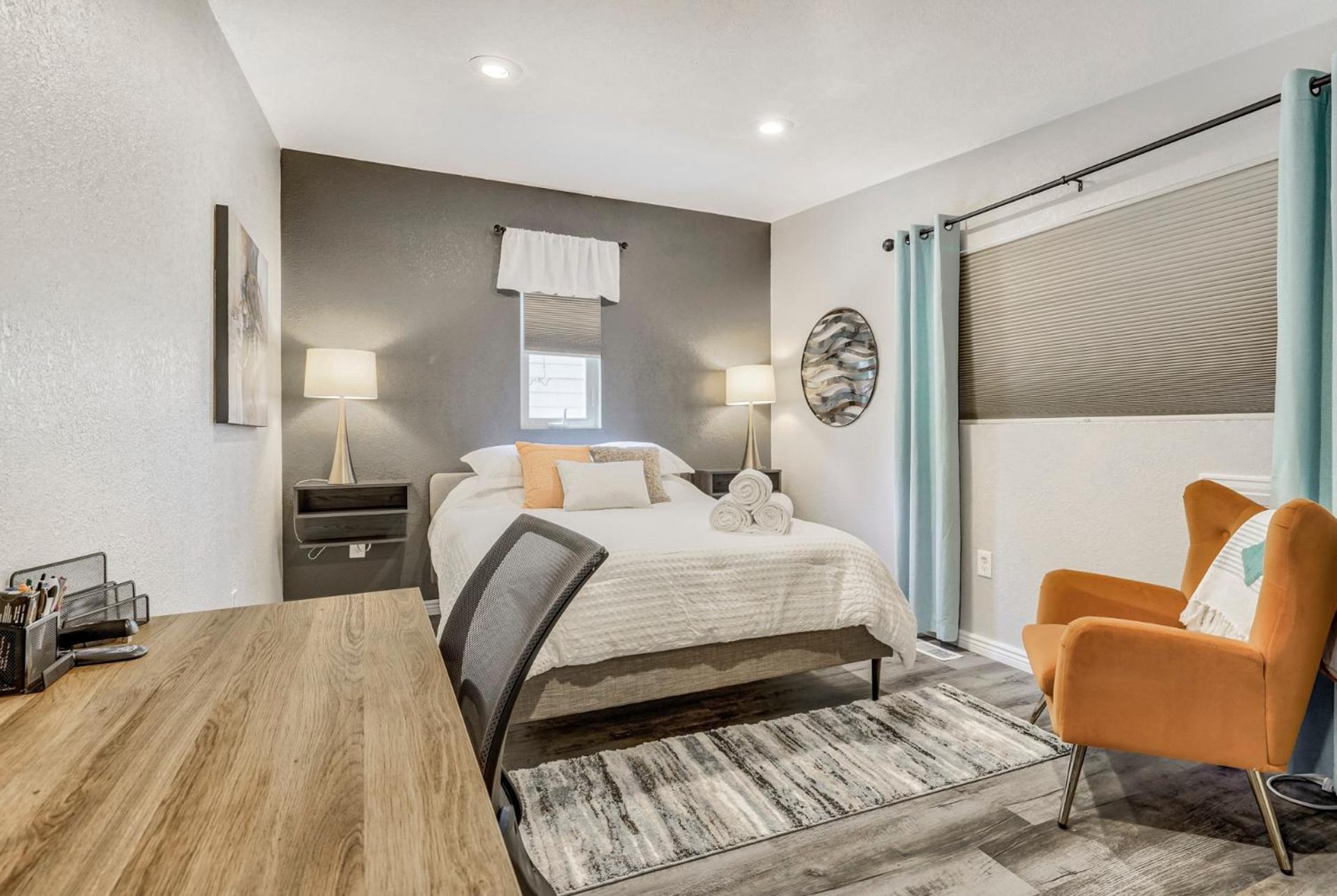 Walkable To Downtown Restaurants & Bars-fire Pit Holiday home