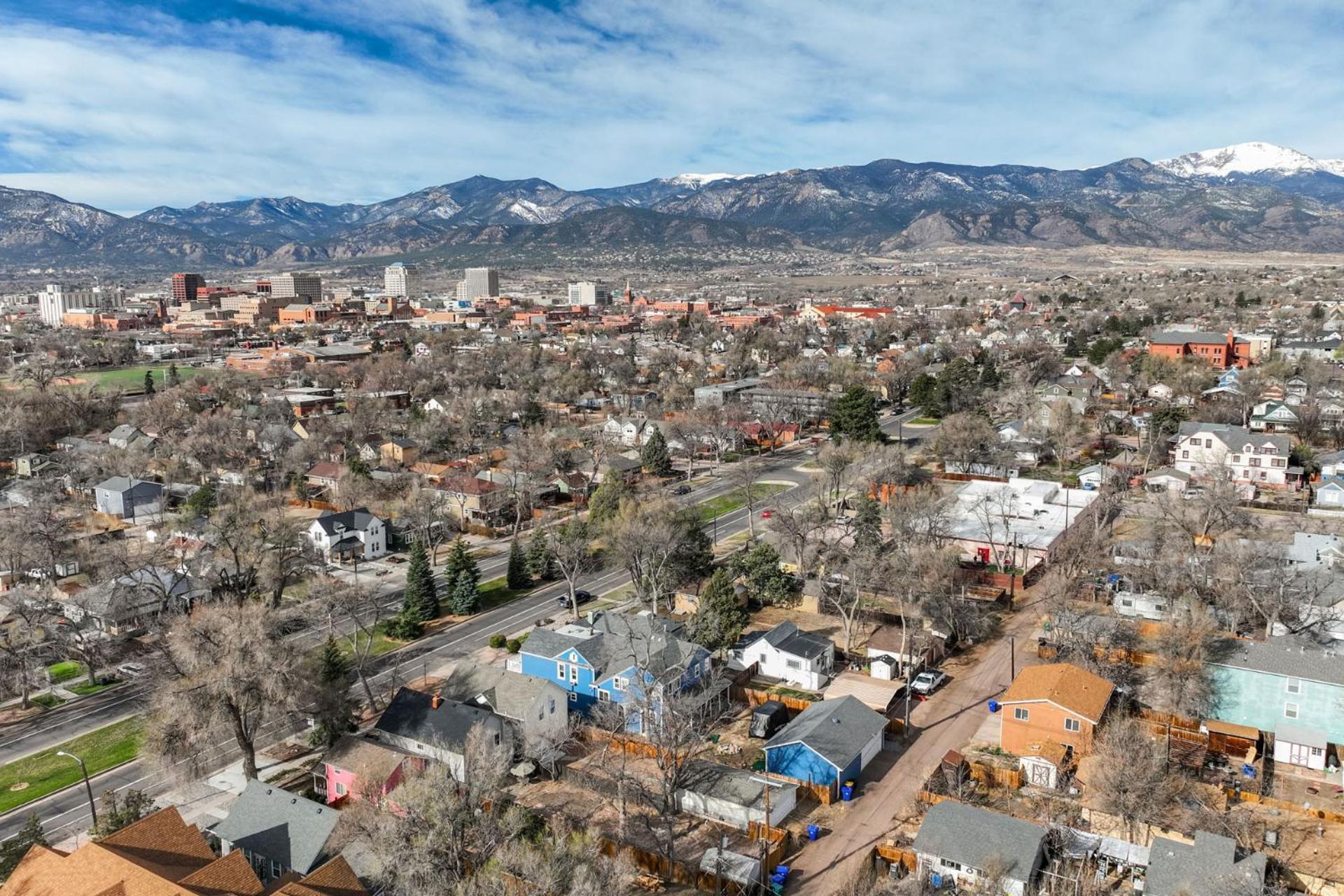 Holiday home Downtown Getaway - Balcony - King Beds Colorado Springs