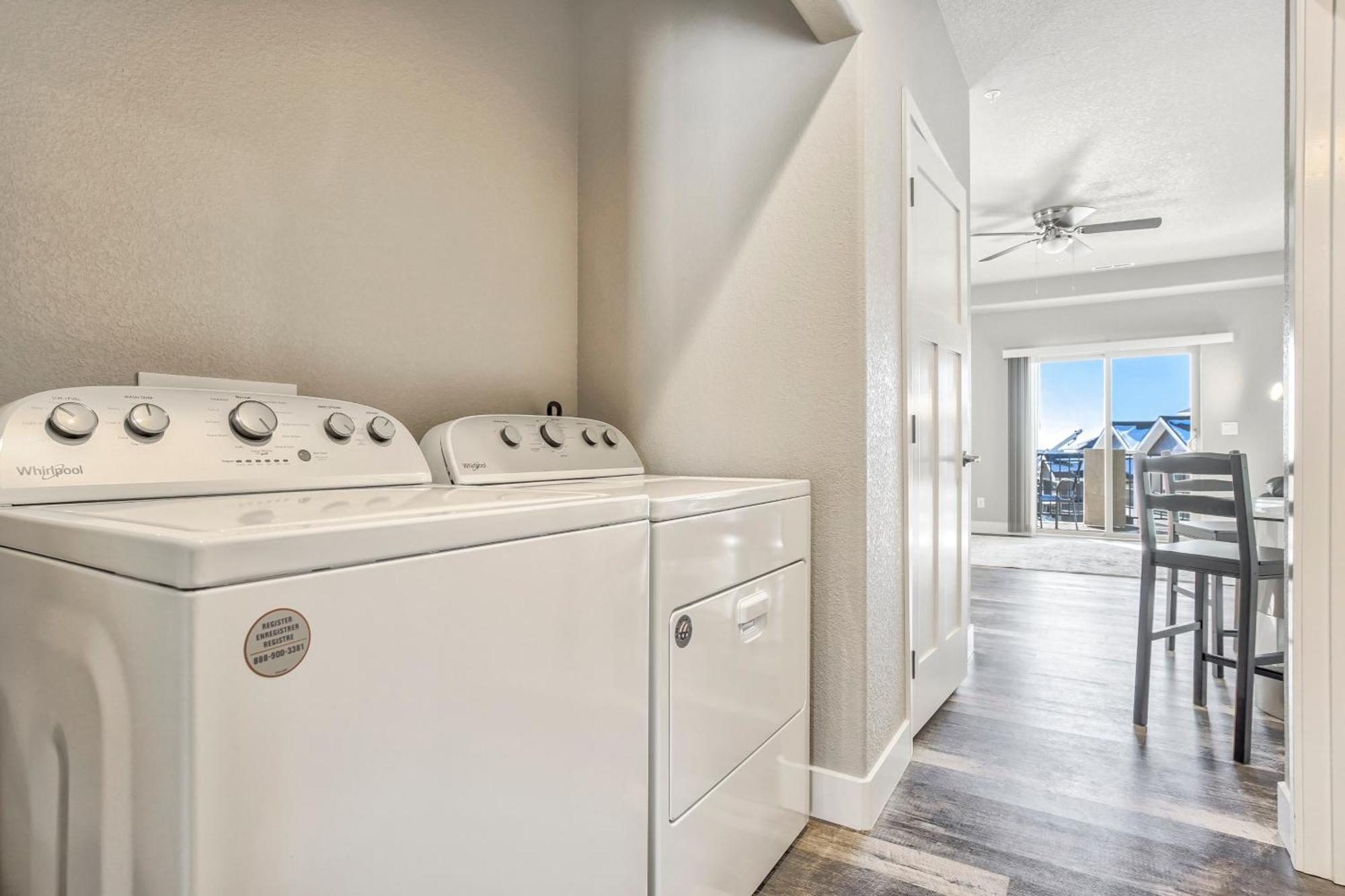 Holiday home New Upper With Deck-pet Friendly-usafa *