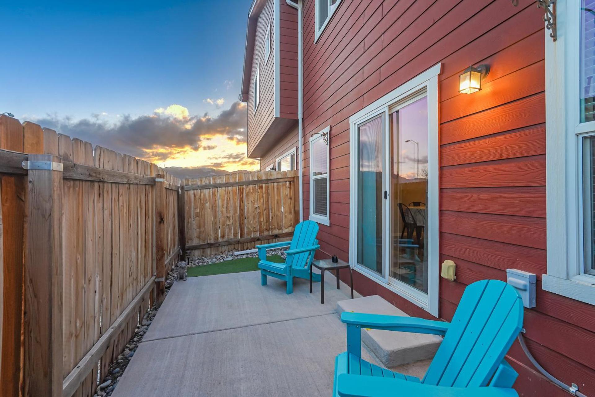 Painted Sky Corporate Oasis-mountain View-king Bed Holiday home