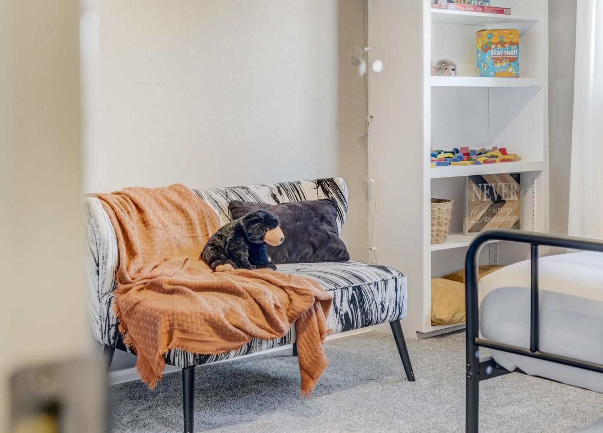 Mid-stay - Mountain View - Pets Ok - By Nestago Holiday home Colorado Springs