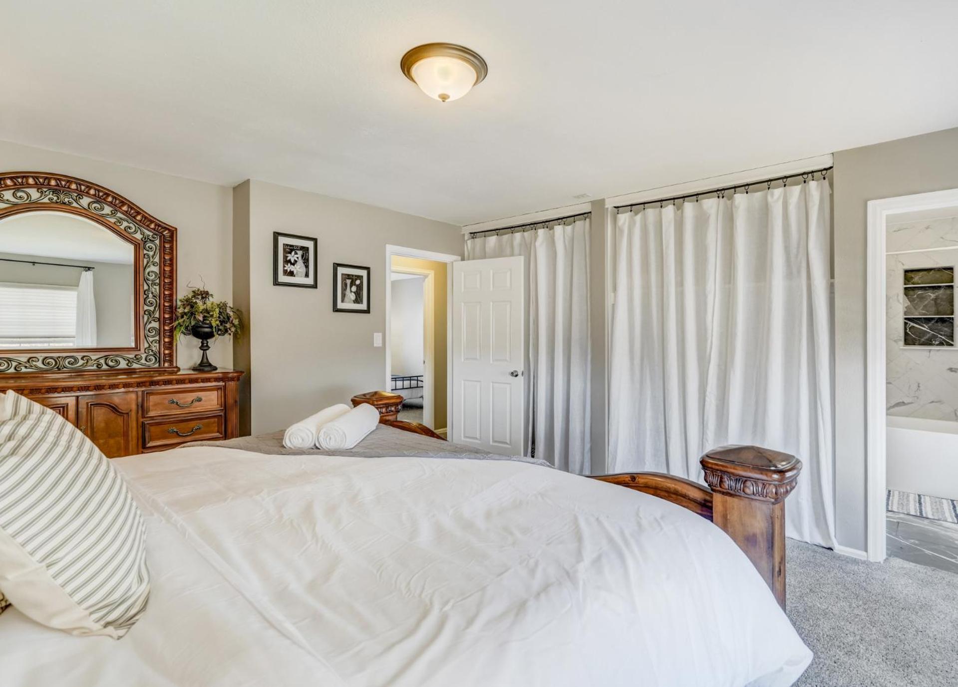 Mid-stay - Mountain View - Pets Ok - By Nestago Colorado Springs