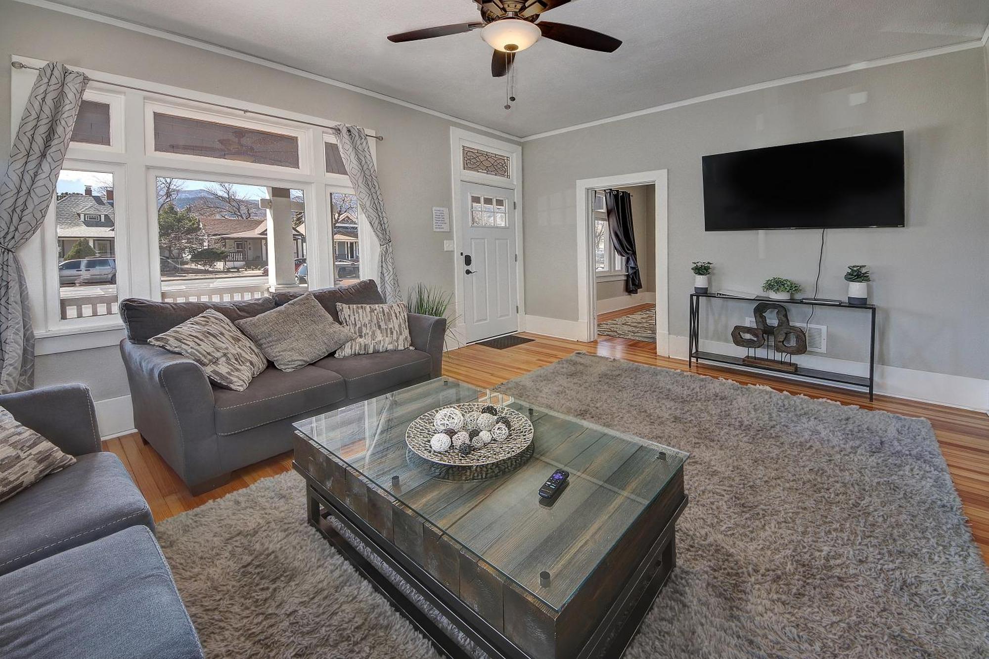 Holiday home Historic W/pikes Peak Views