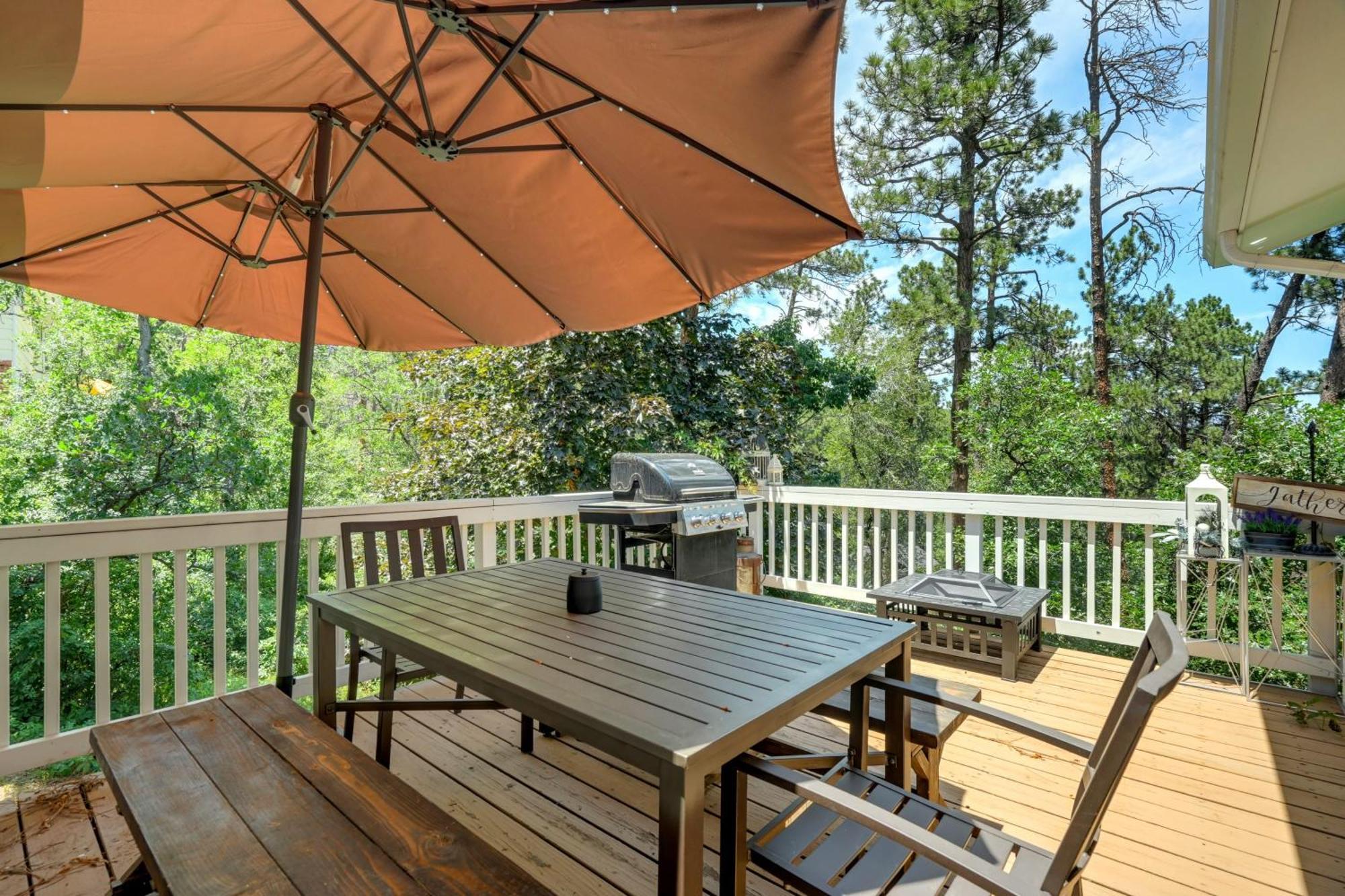 Holiday home Canopy Springs Game & Covered Outdoor Oasis Colorado Springs