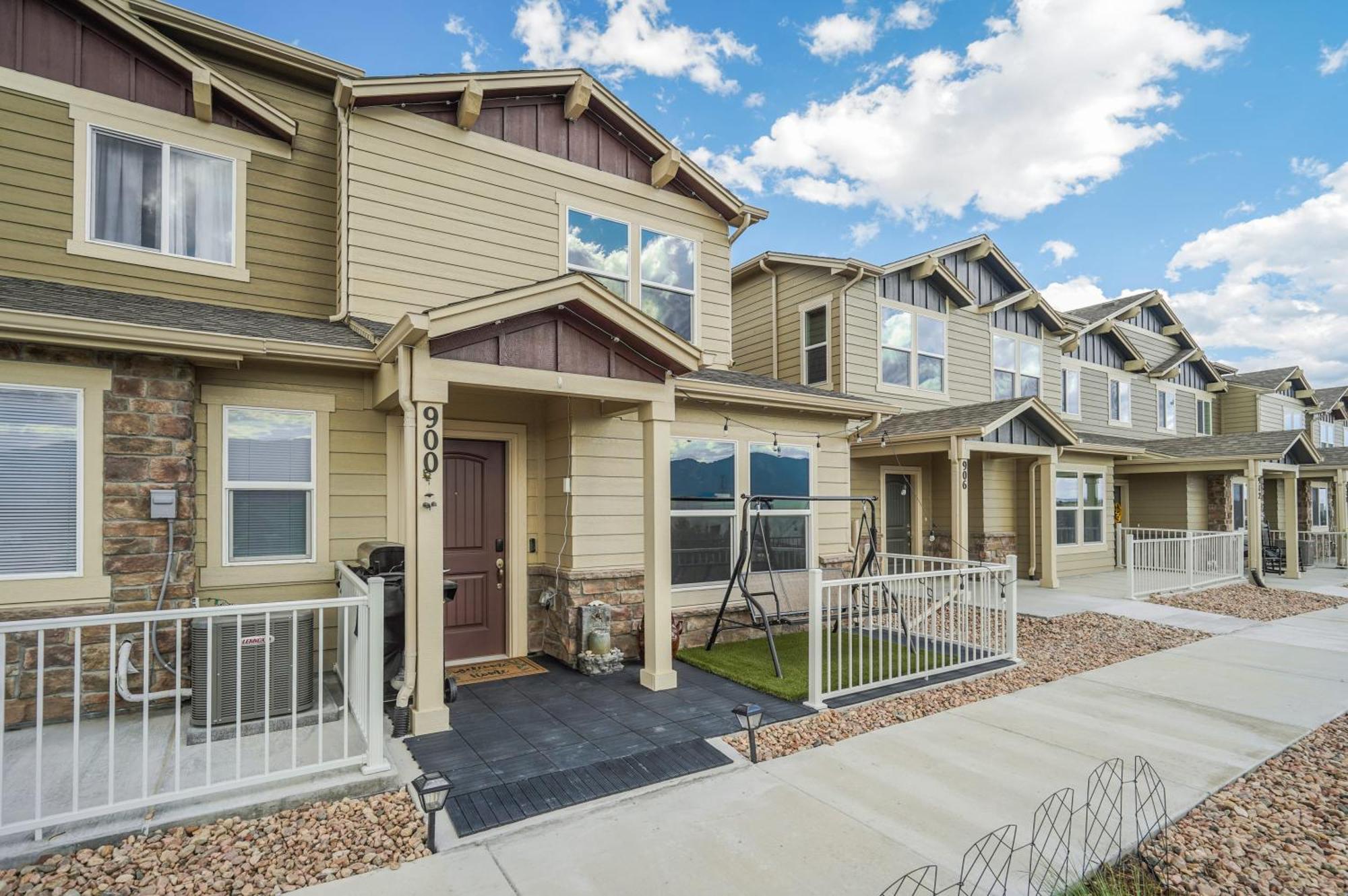 Sakura Springs Garden Of The Gods Dog Friendly Apartment
