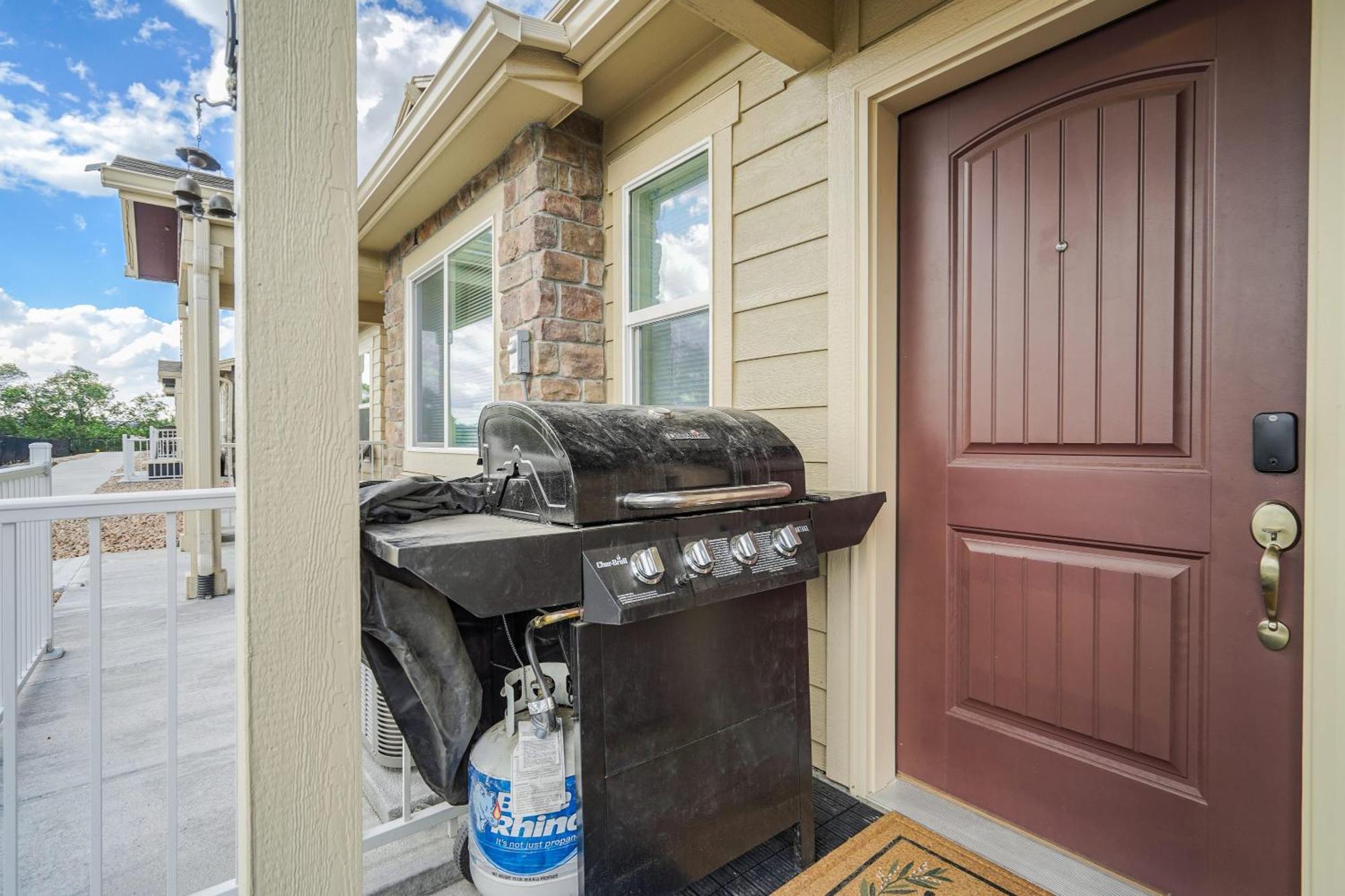 Sakura Springs Garden Of The Gods Dog Friendly Apartment *