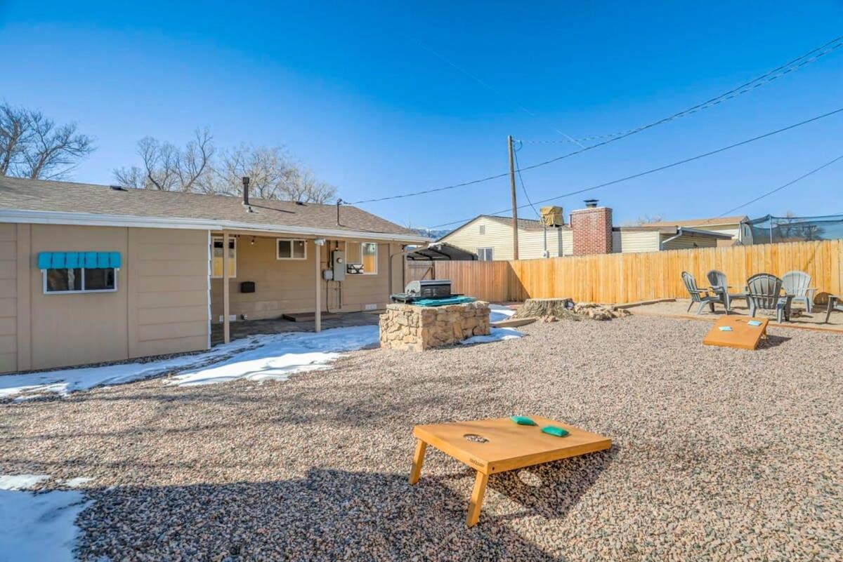 3bd Family Retreat Near Cos Airport & Carson Colorado Springs