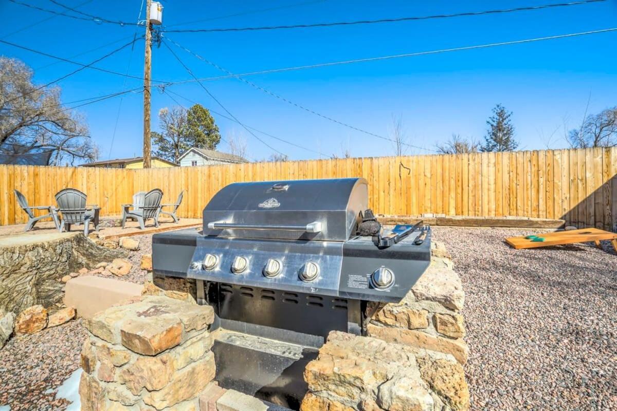 3bd Family Retreat Near Cos Airport & Carson