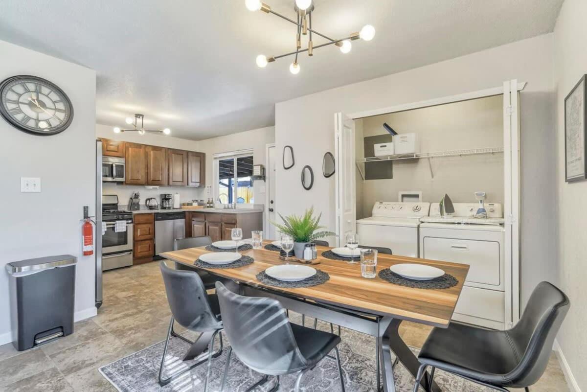 3bd Family Retreat Near Cos Airport & Carson Colorado Springs