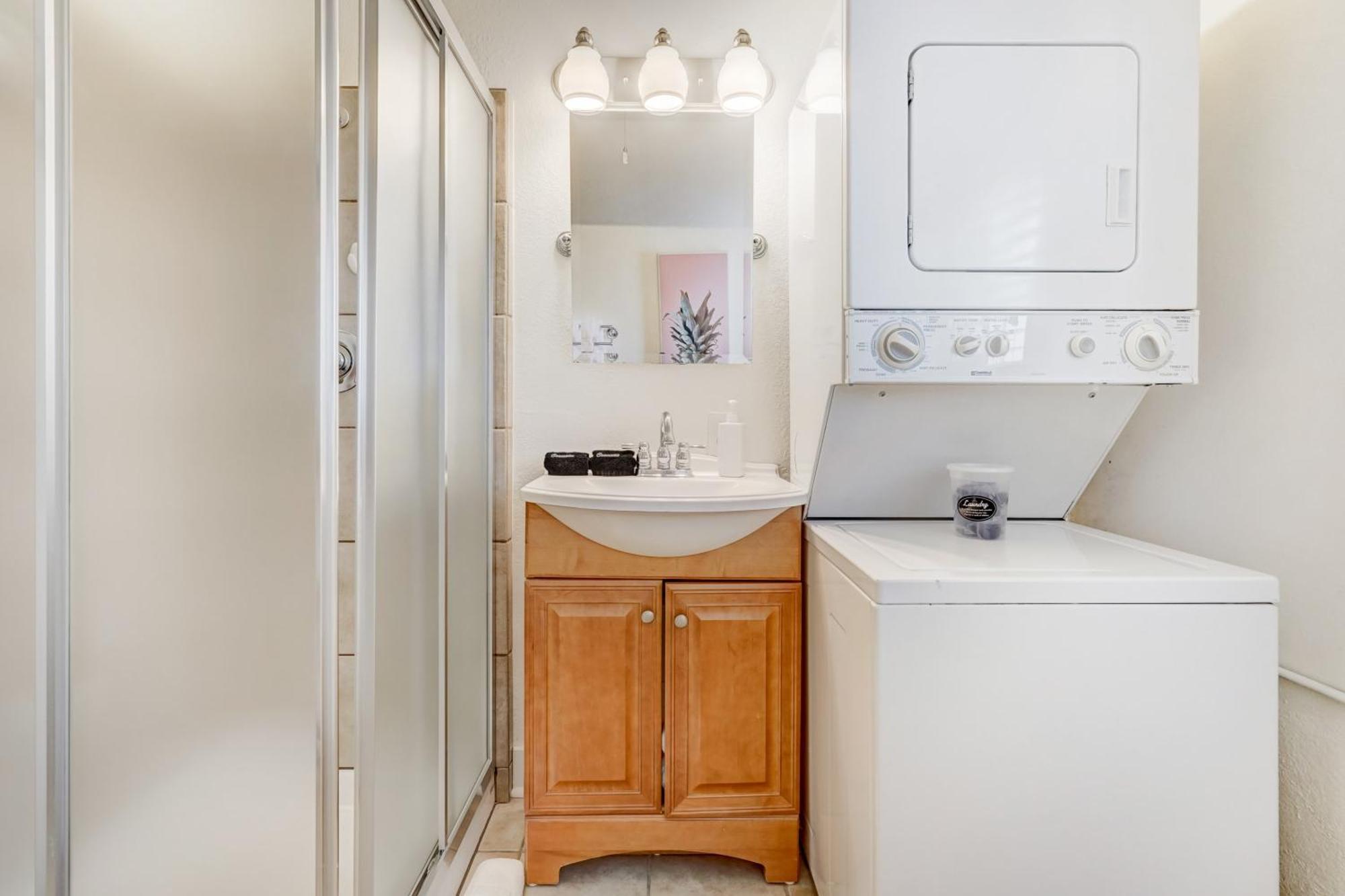 Vintage Tiny House Cute 1bdrm Big Appeal Colorado Springs