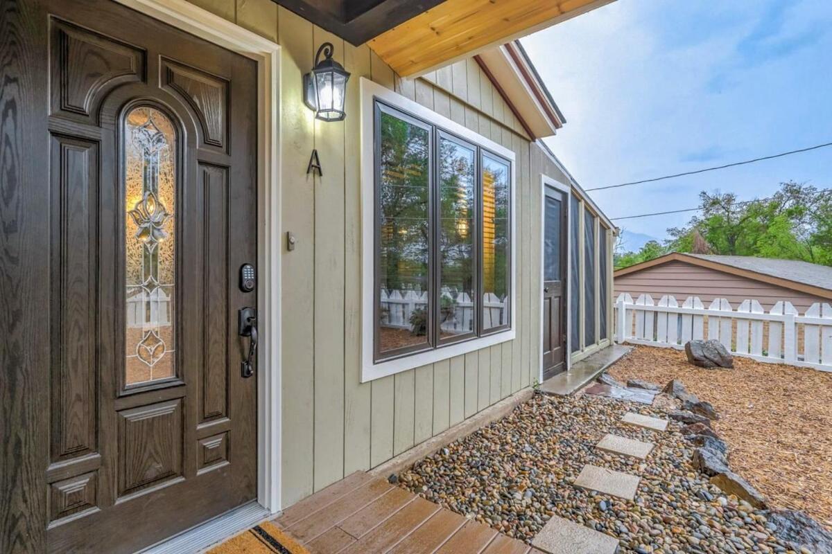 Pinewood Meadow & Scenic Hot Tub & Bbq & Outdoors Holiday home Colorado Springs