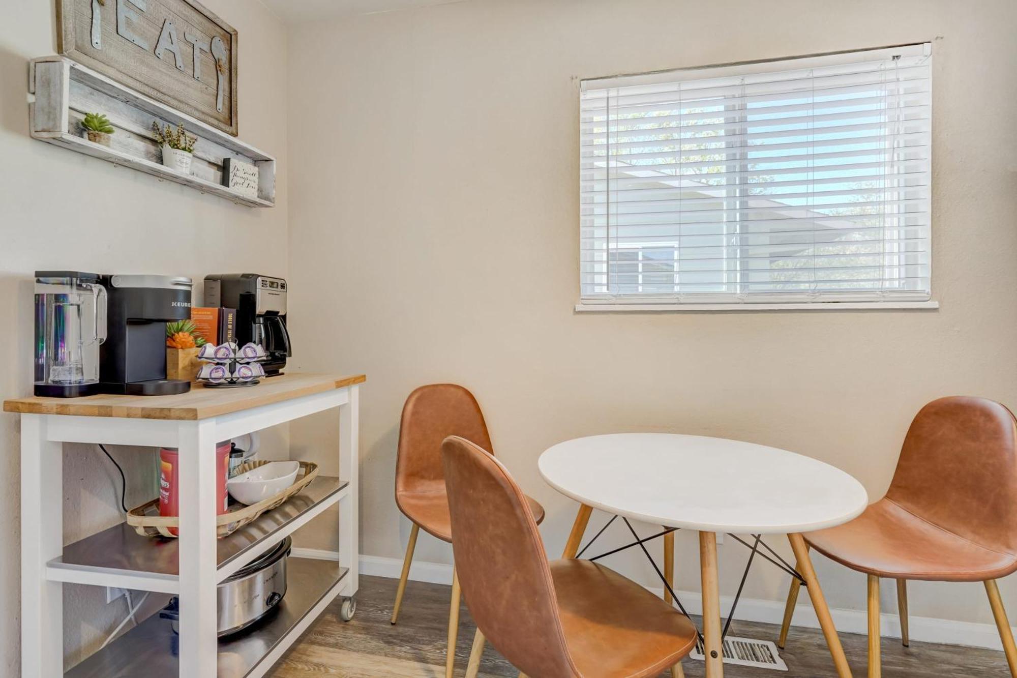 Quarry Peak Wifi Kitchen Downtown & Occ Holiday home Colorado Springs
